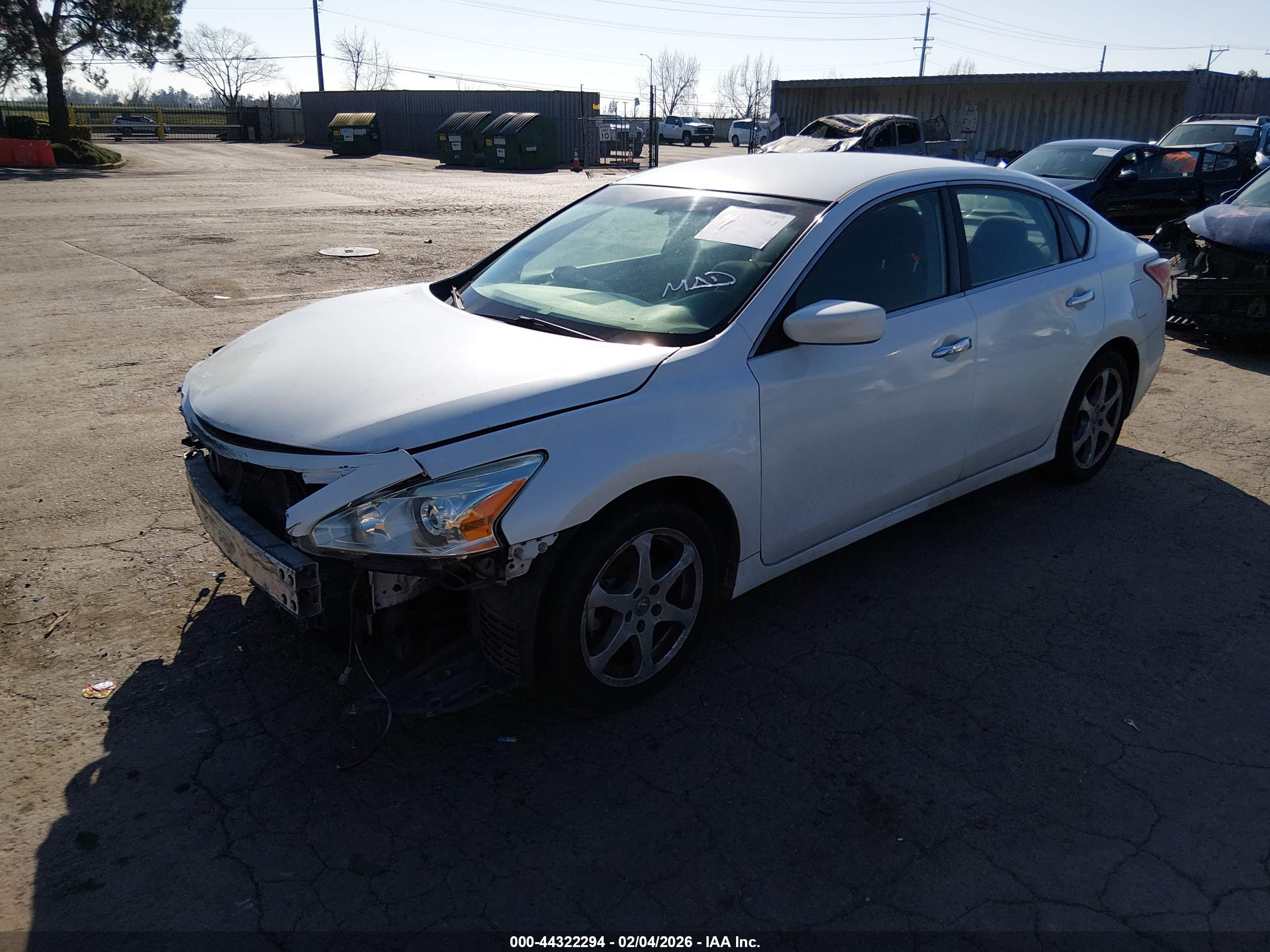 NISSAN ALTIMA image 2
