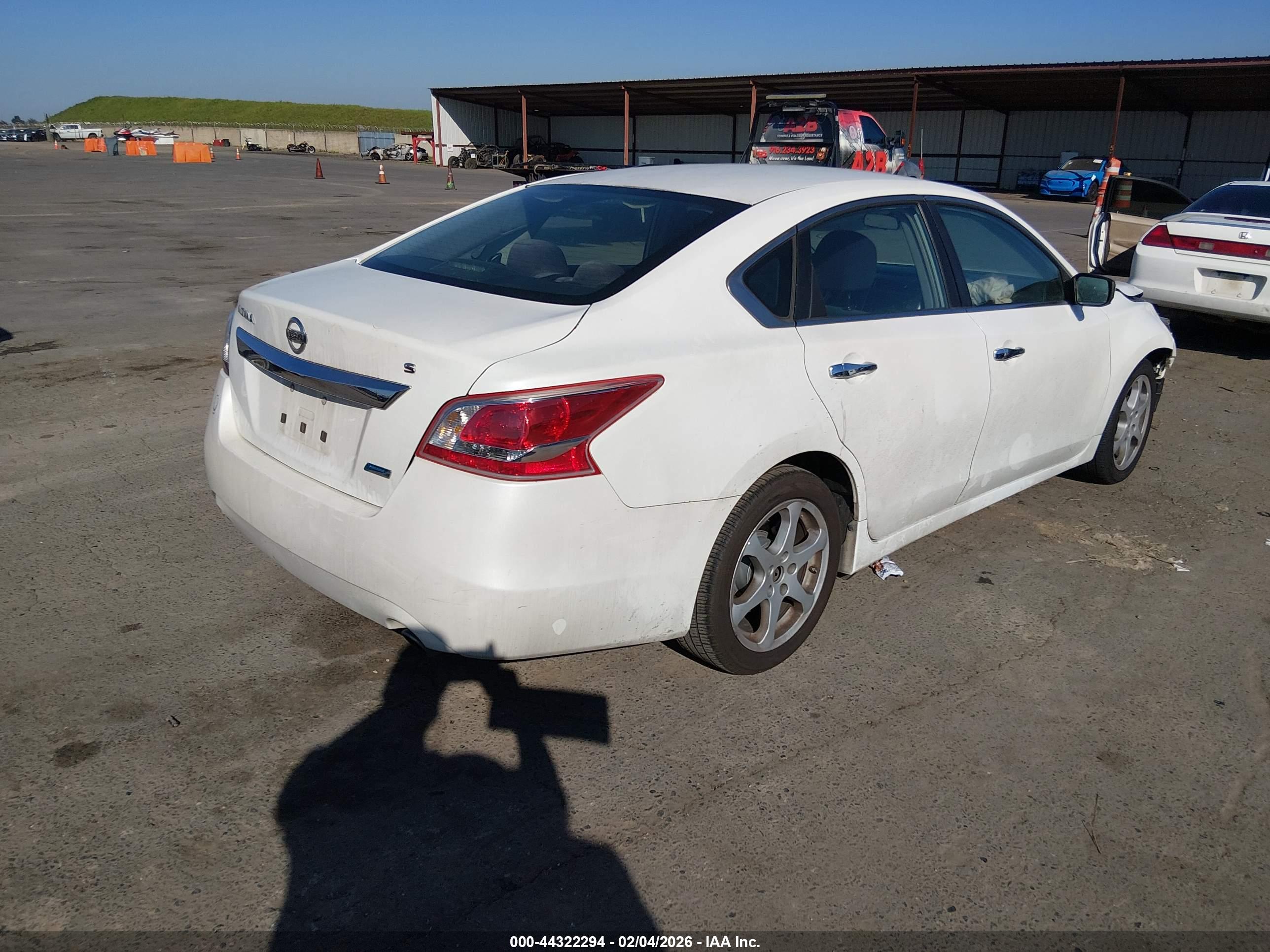 NISSAN ALTIMA image 4