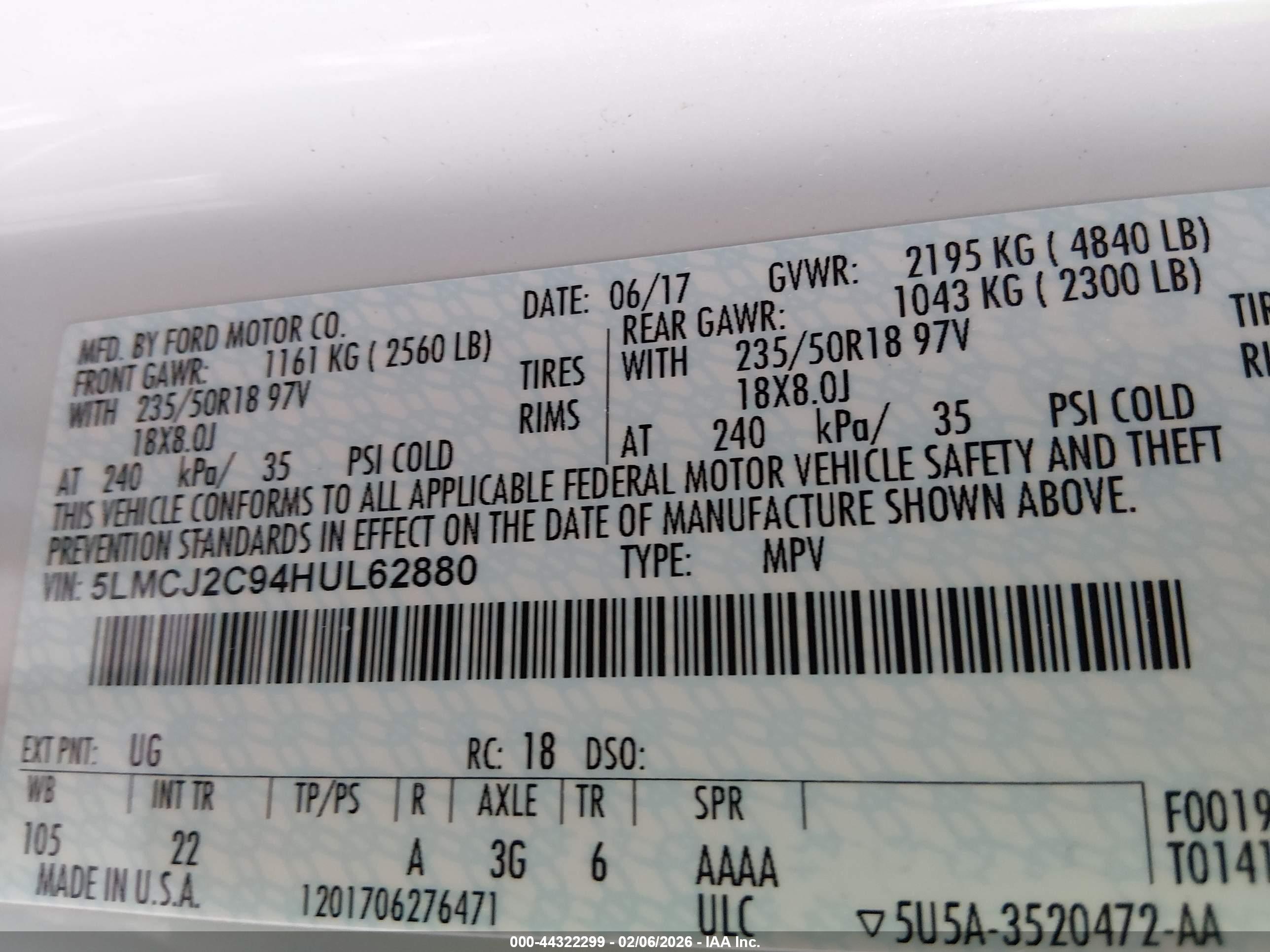 LINCOLN MKC image 9