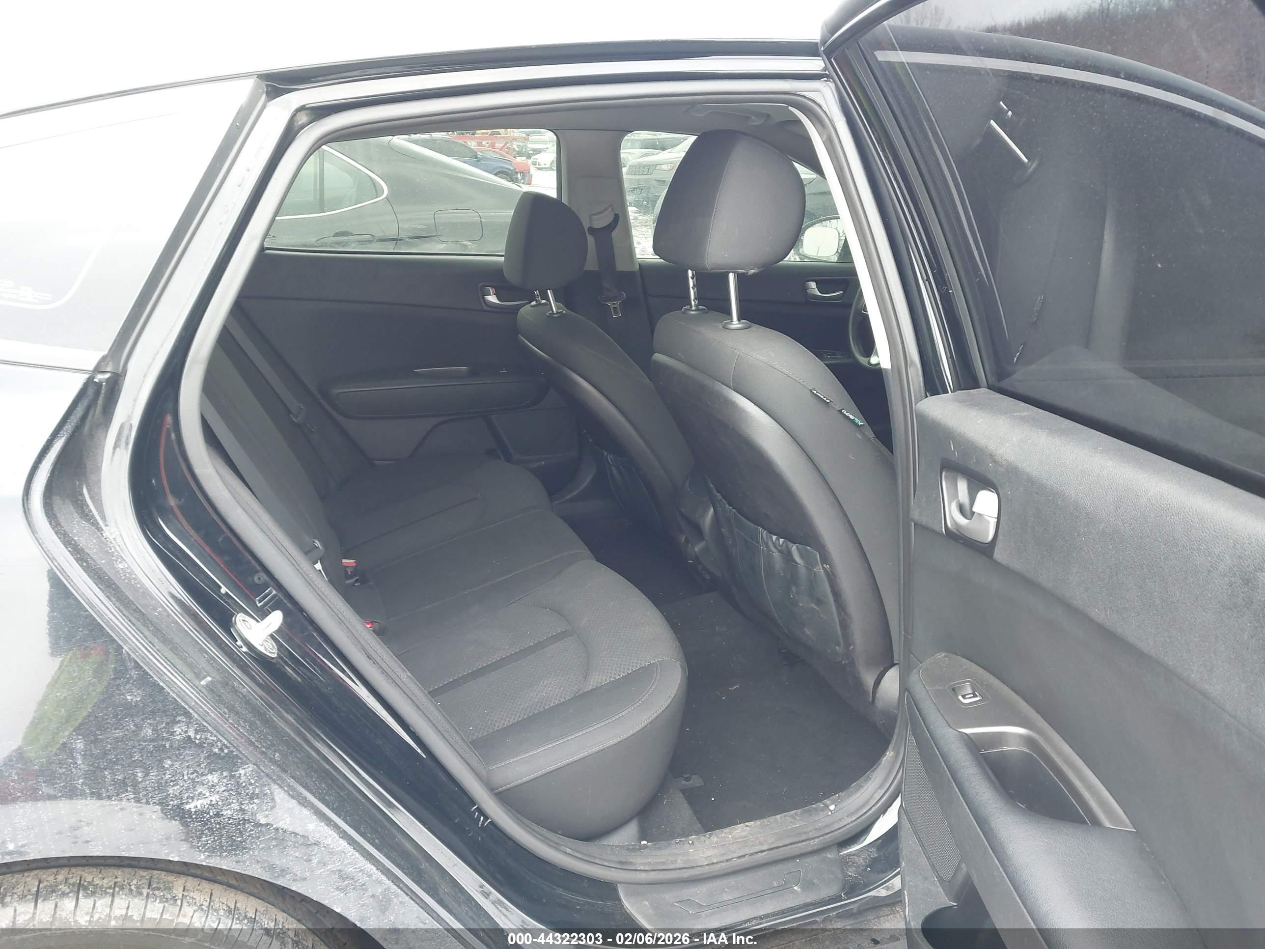 KIA OPTIMA image 8