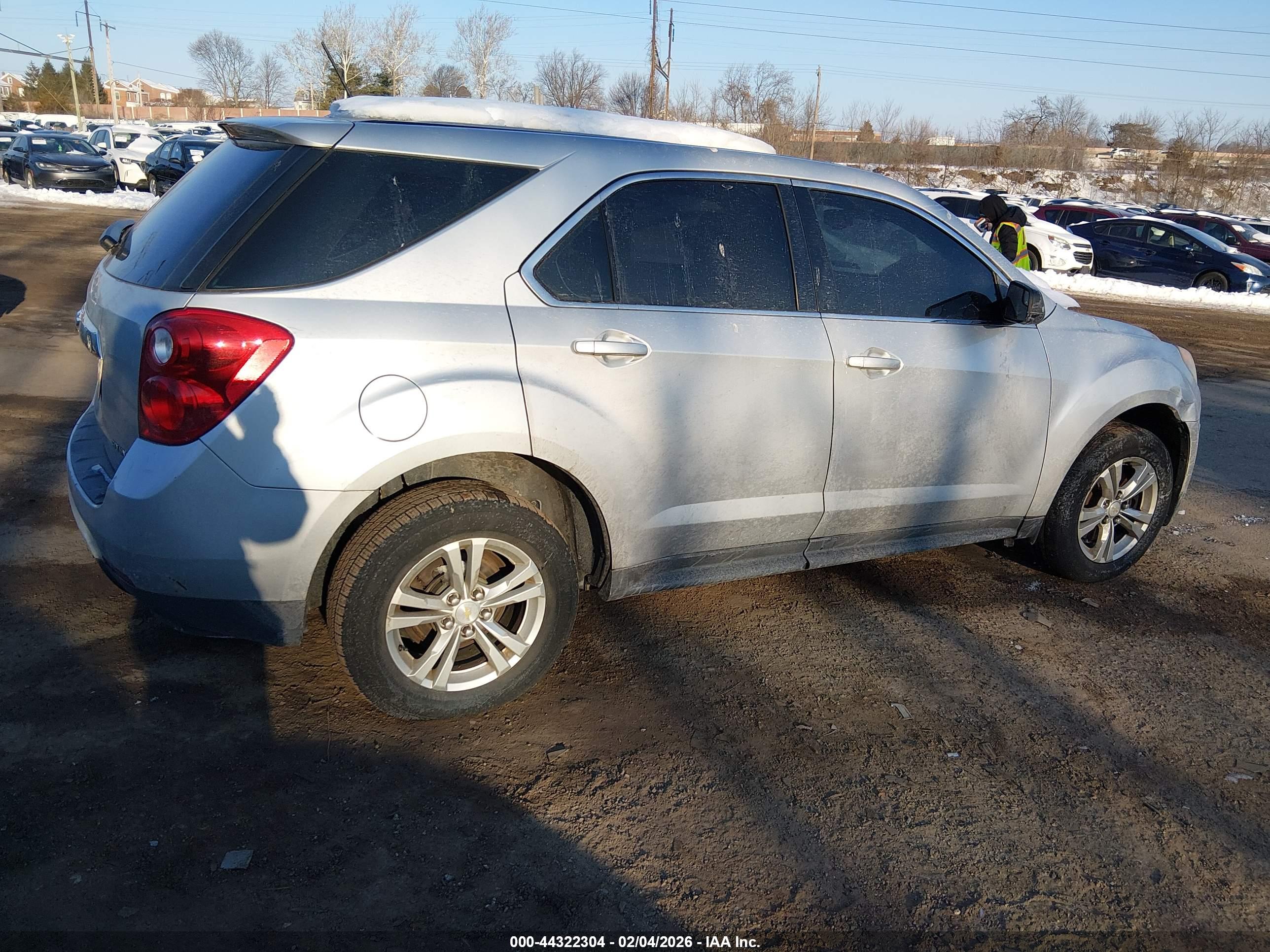 CHEVROLET EQUINOX image 4