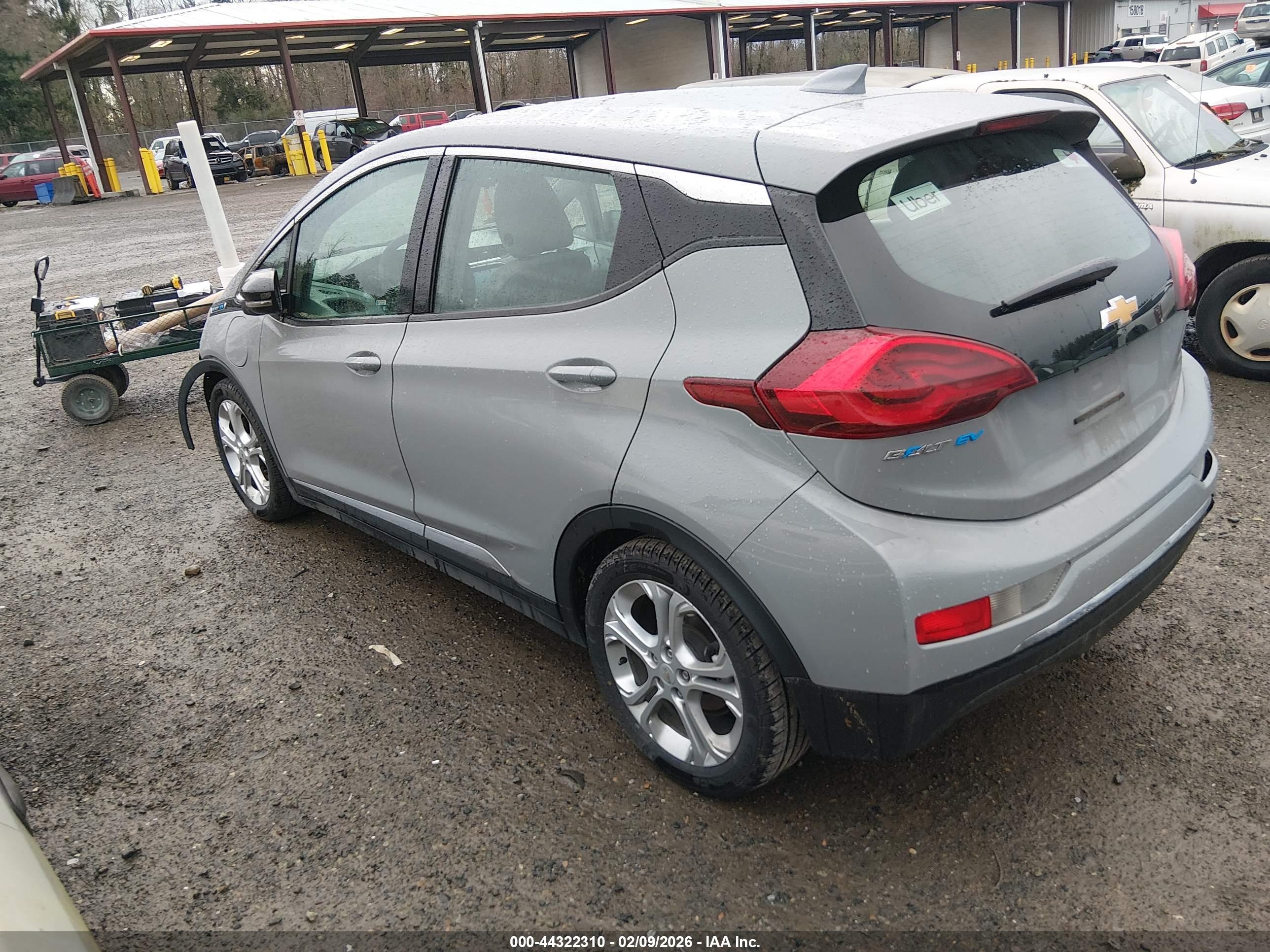 CHEVROLET BOLT image 3