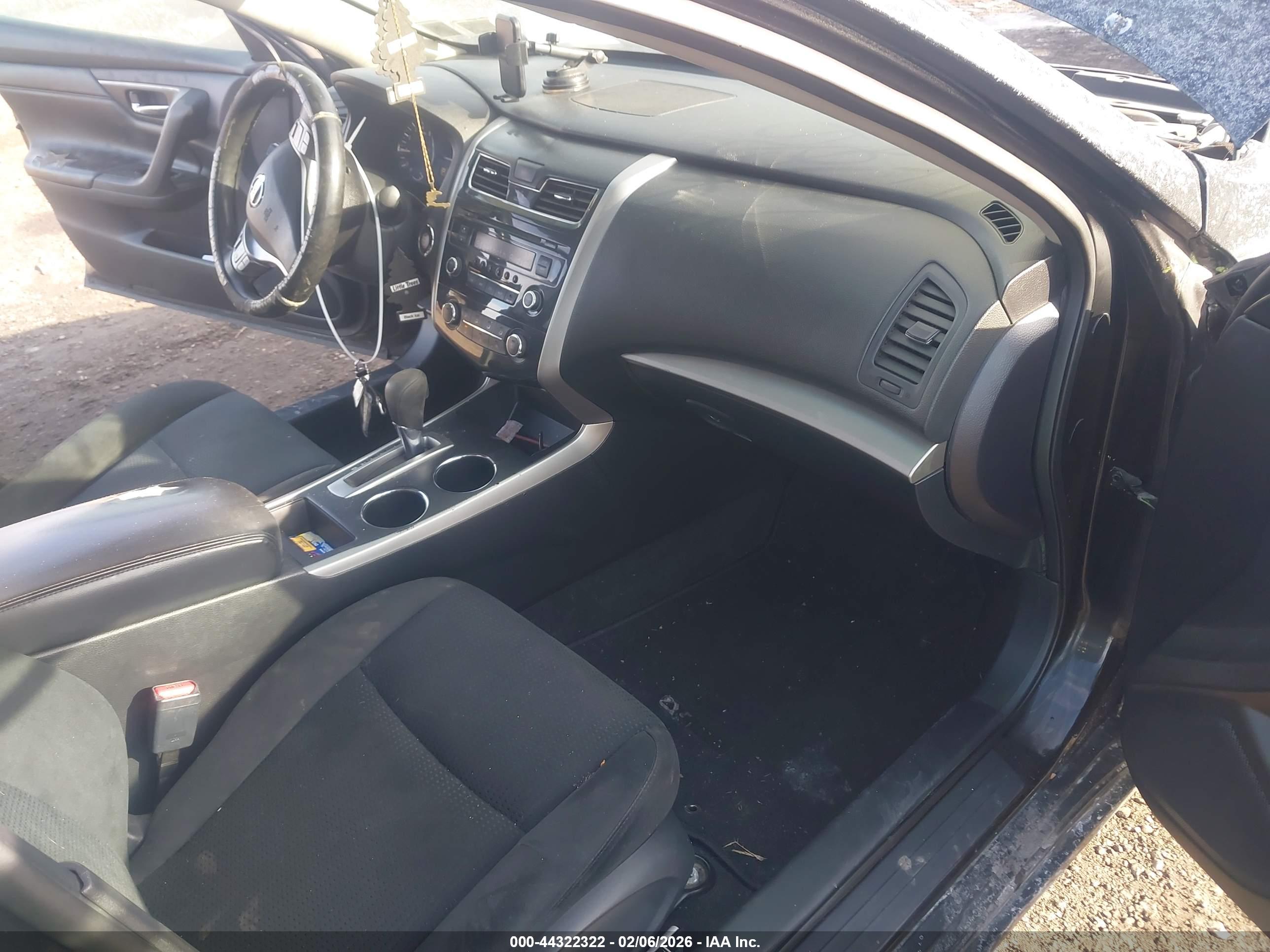 NISSAN ALTIMA image 5