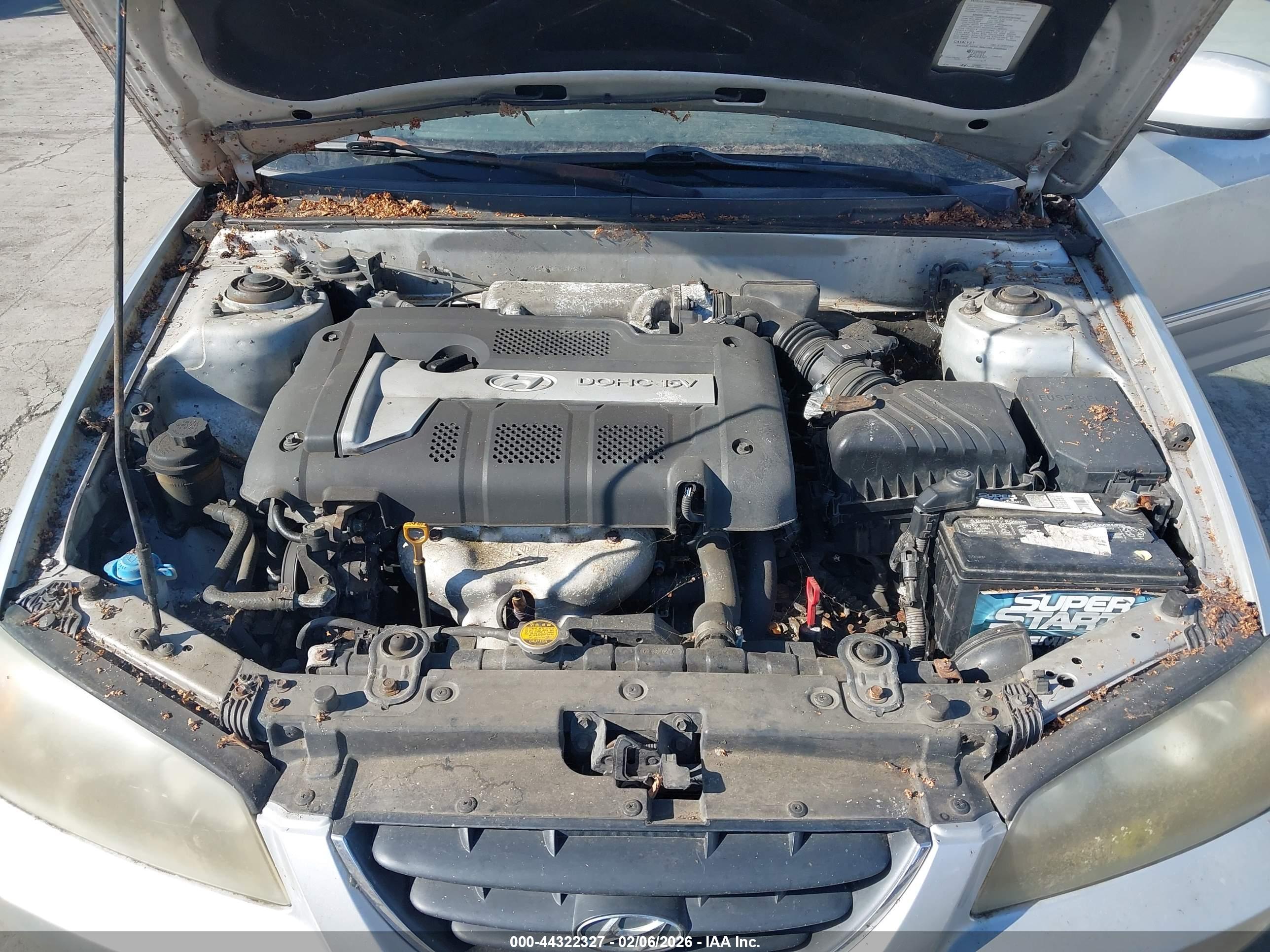HYUNDAI ELANTRA image 10