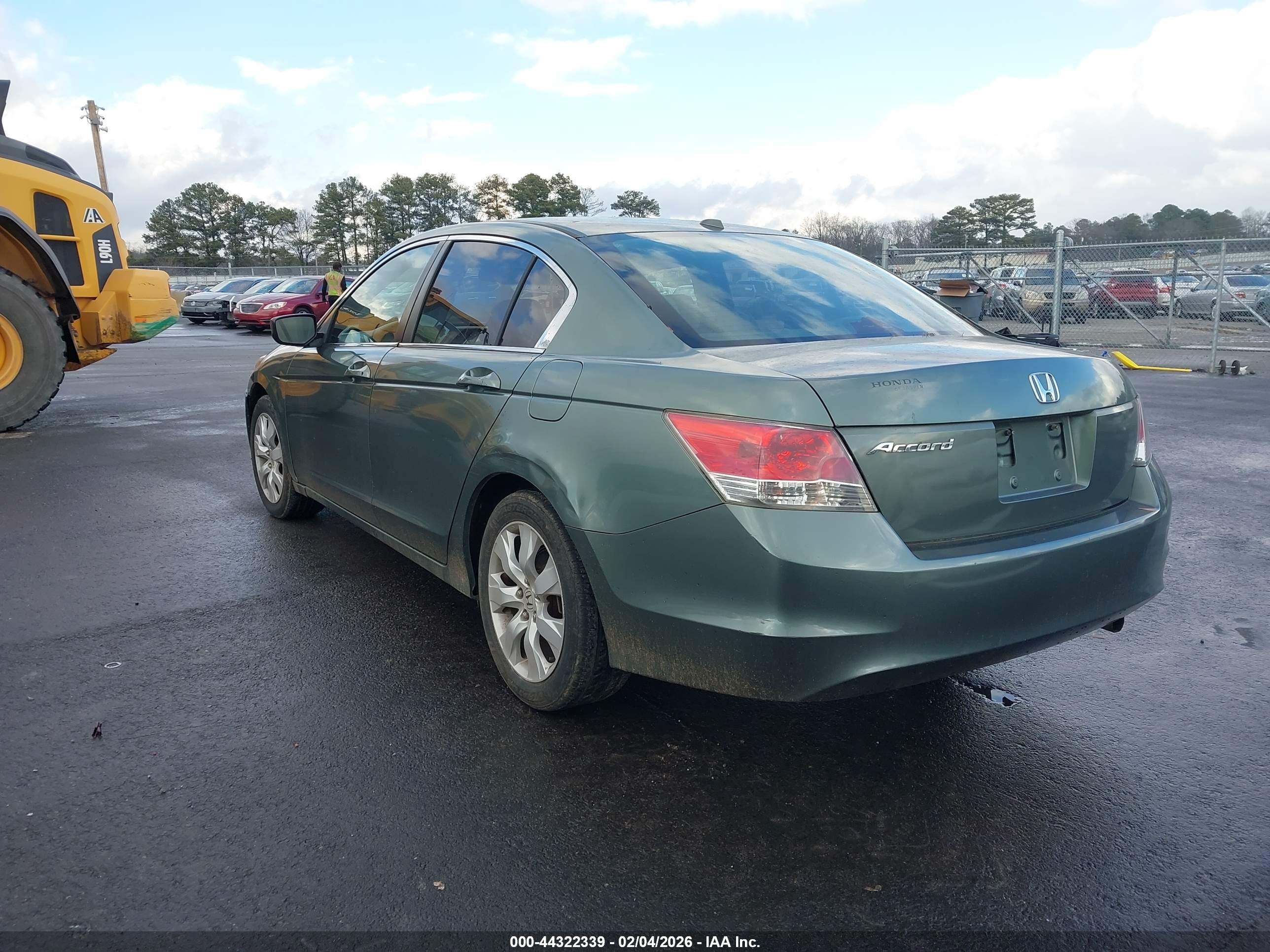 HONDA ACCORD image 3