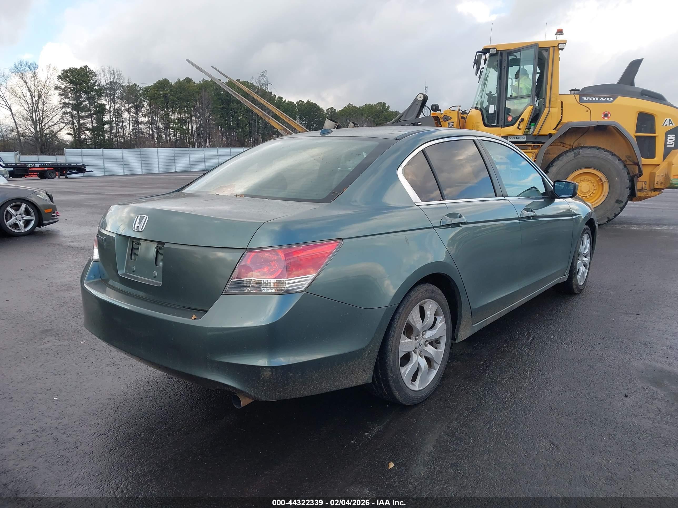 HONDA ACCORD image 4