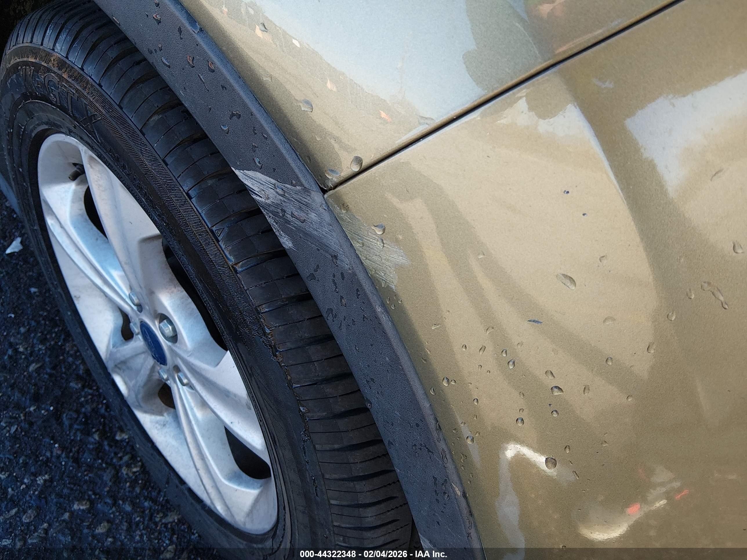 FORD ESCAPE image 6