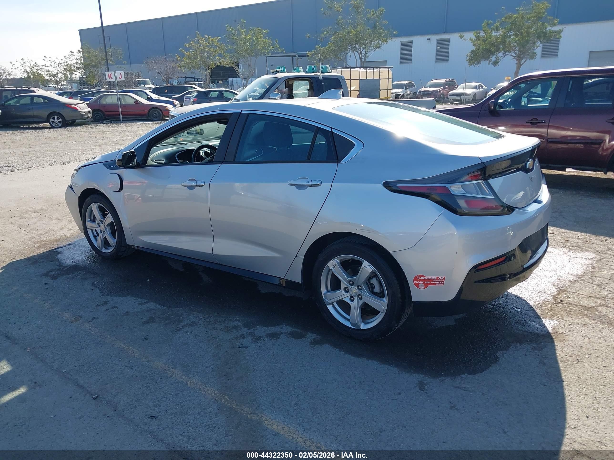 CHEVROLET VOLT image 3