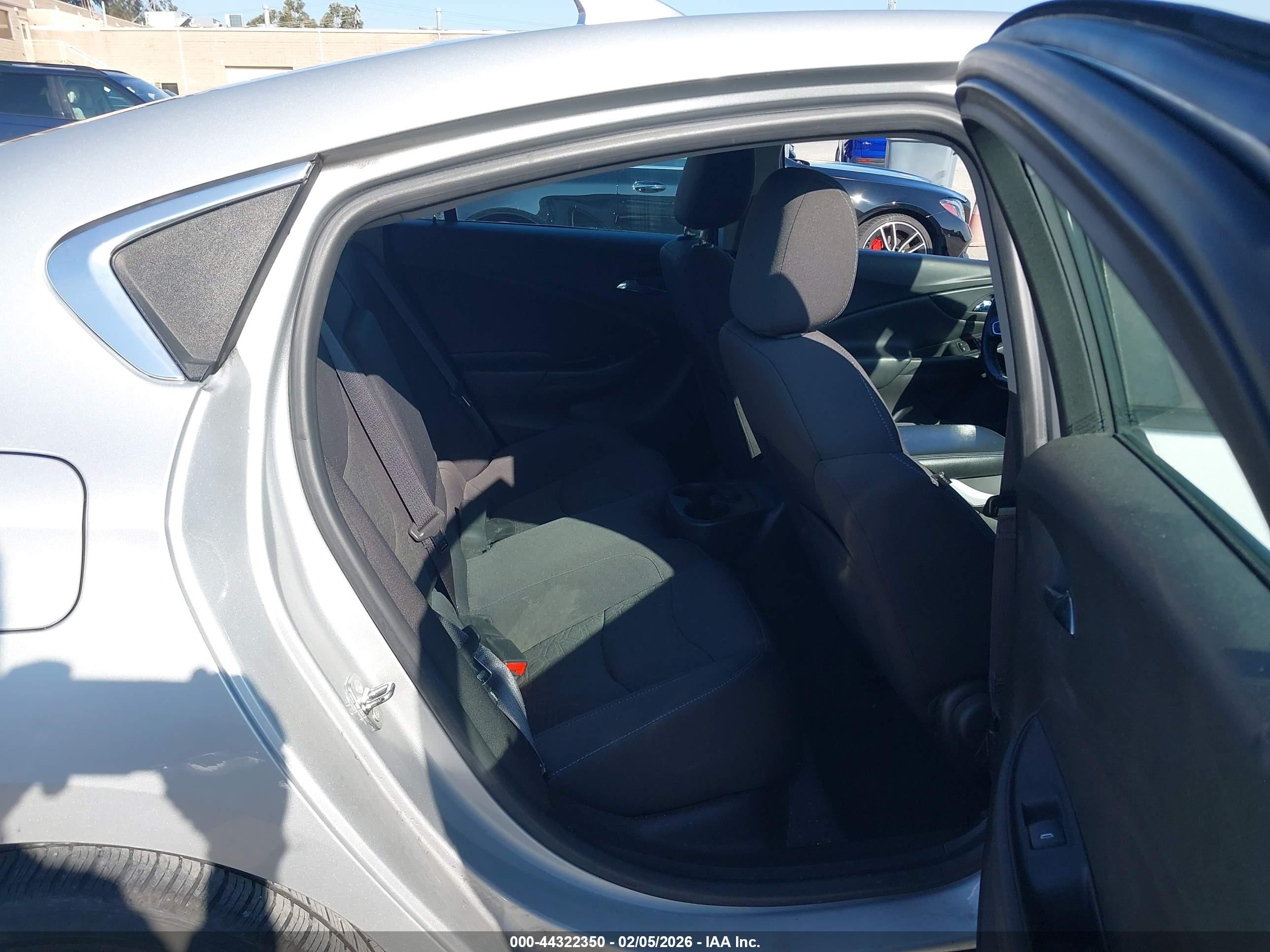CHEVROLET VOLT image 8
