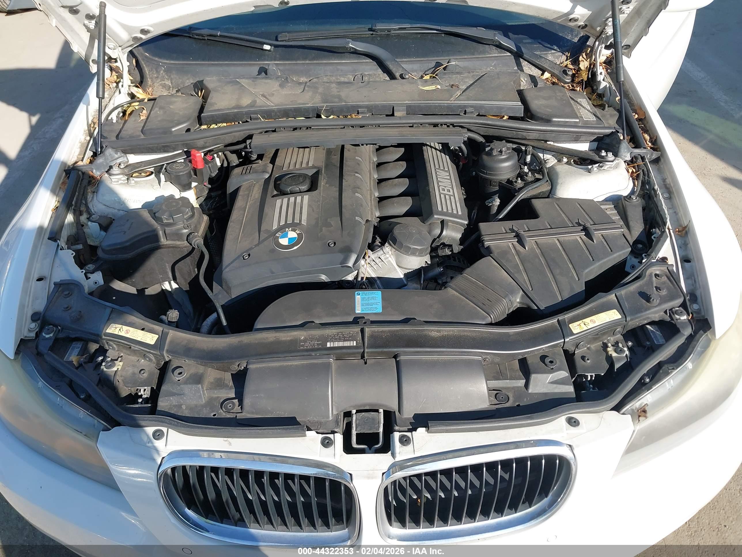 BMW 328I image 10