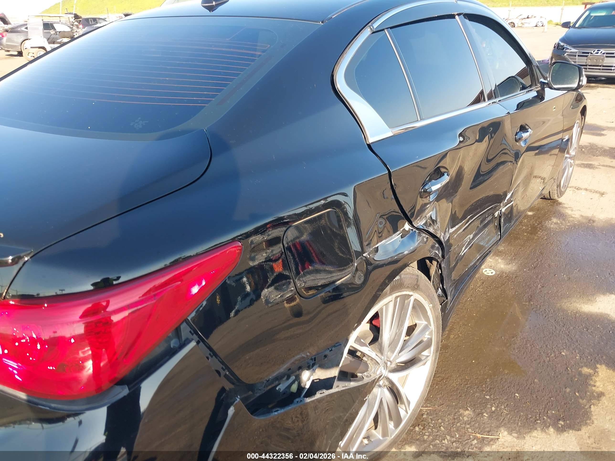 INFINITI Q50 image 6