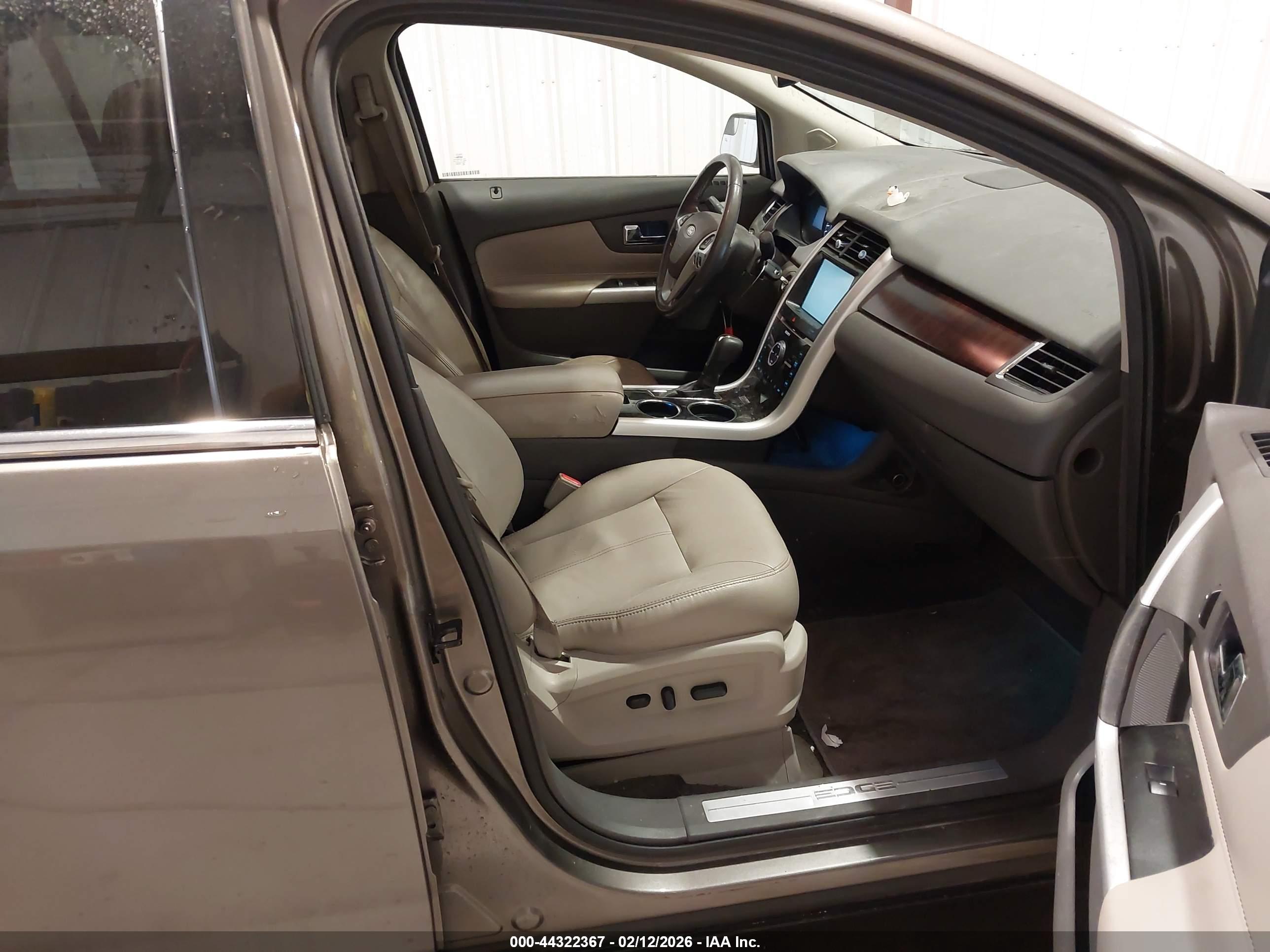 FORD EDGE image 5