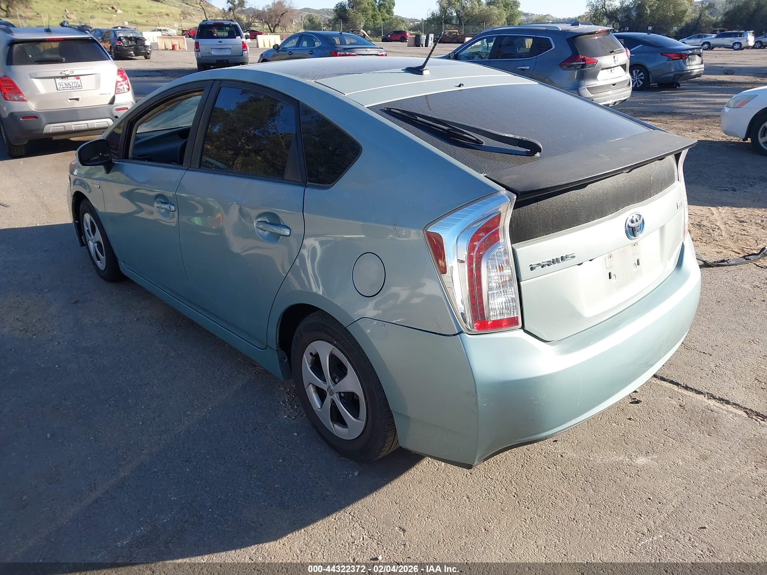 TOYOTA PRIUS image 3