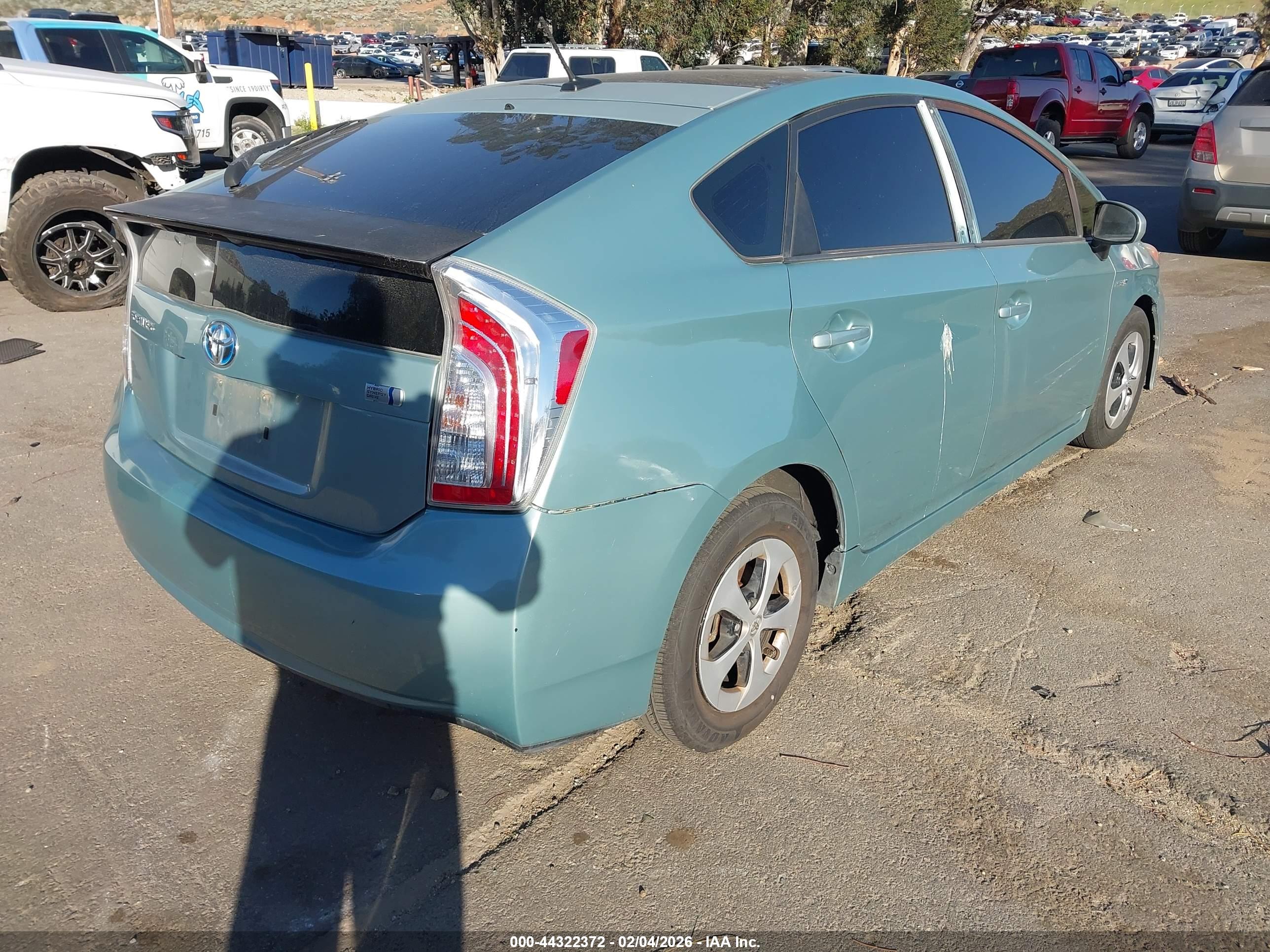 TOYOTA PRIUS image 4