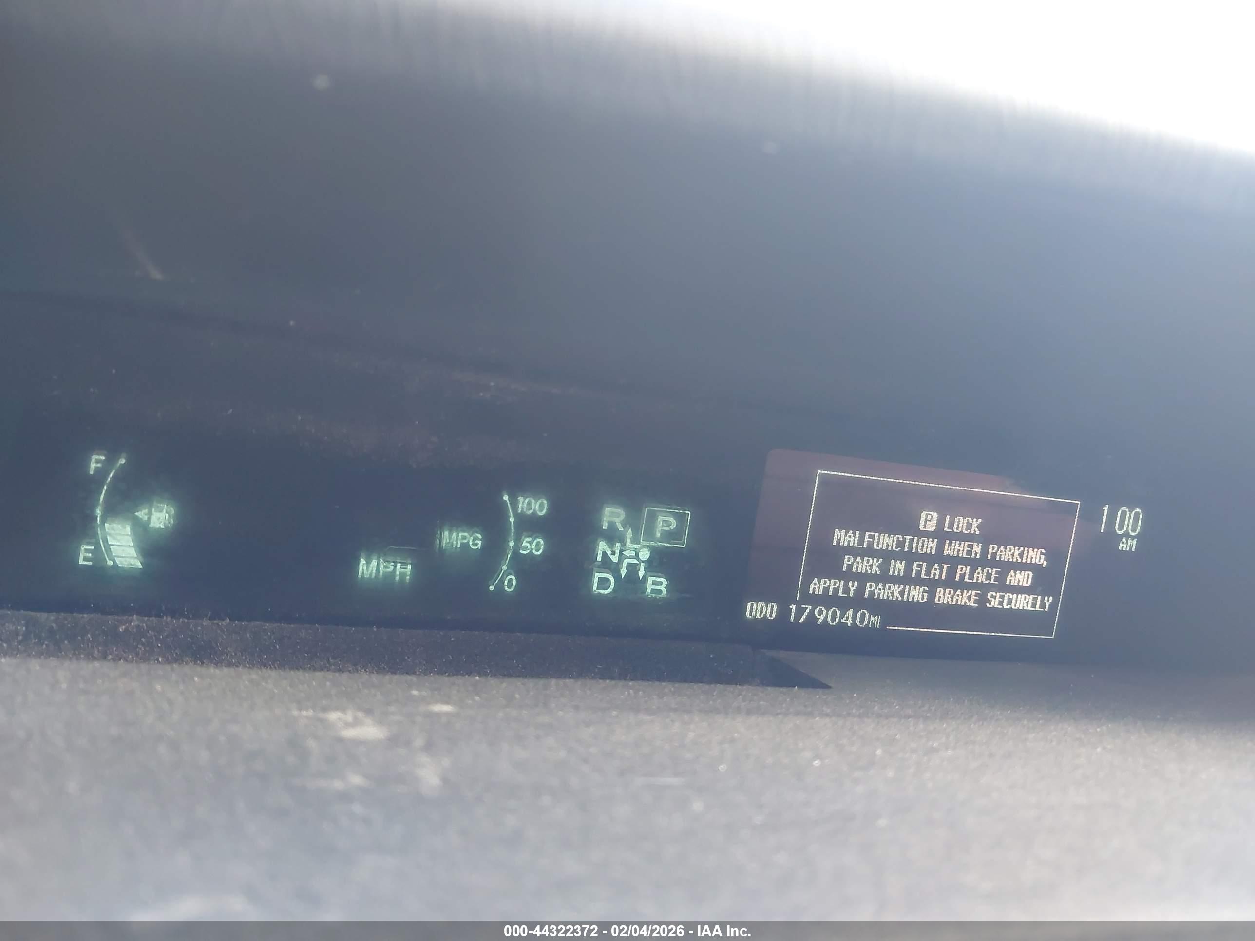 TOYOTA PRIUS image 7
