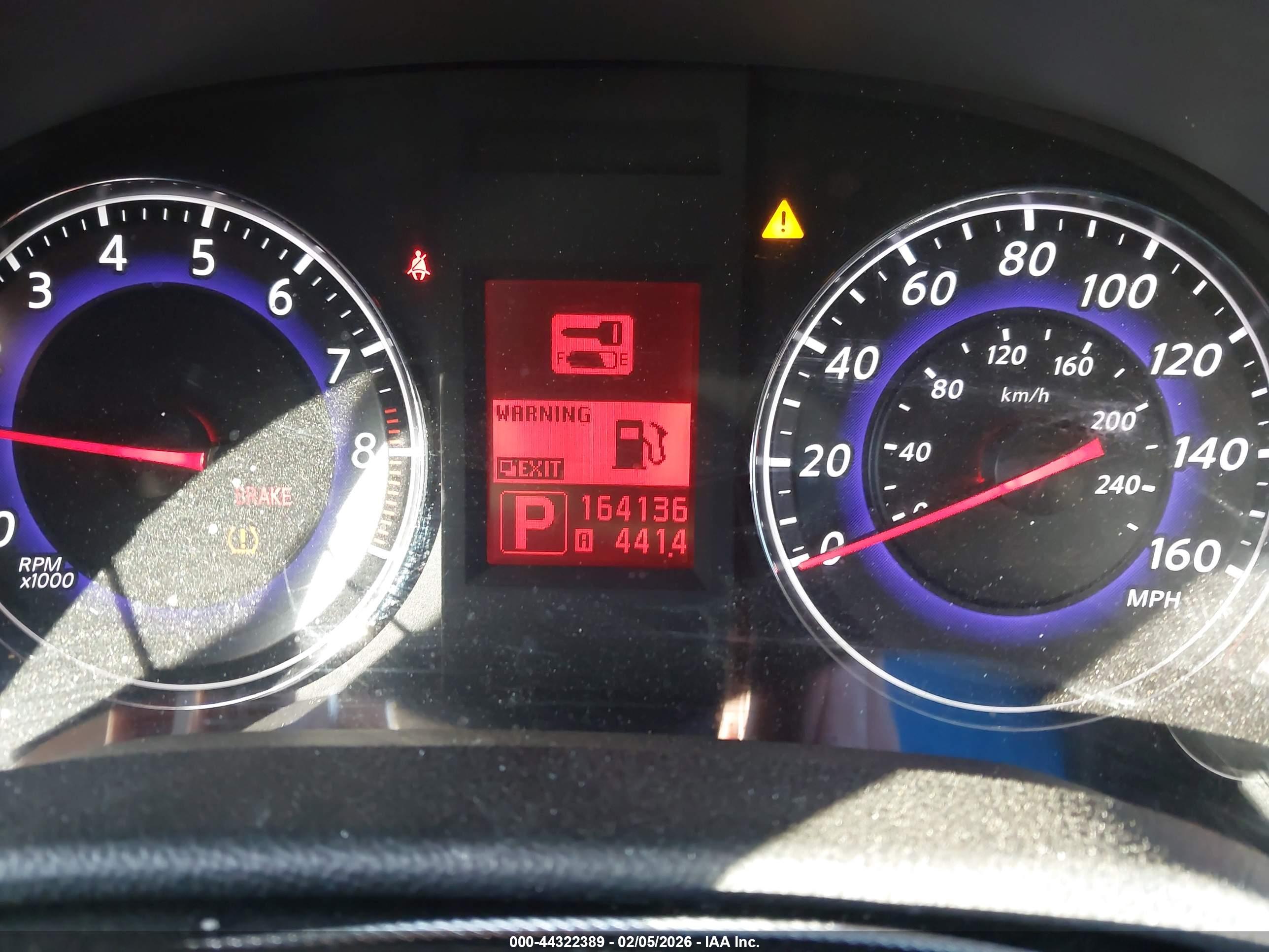 INFINITI G37 image 7