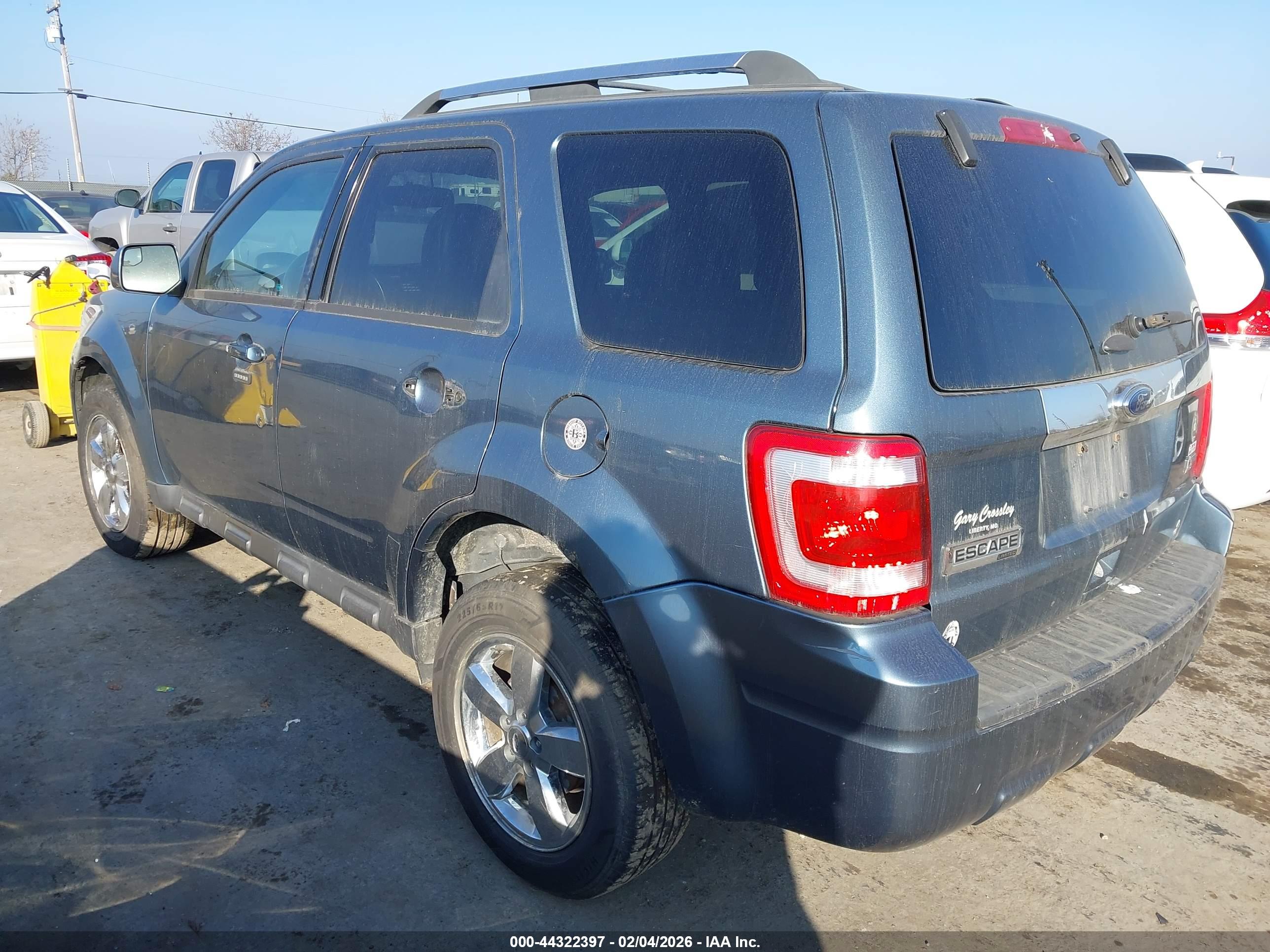 FORD ESCAPE image 3