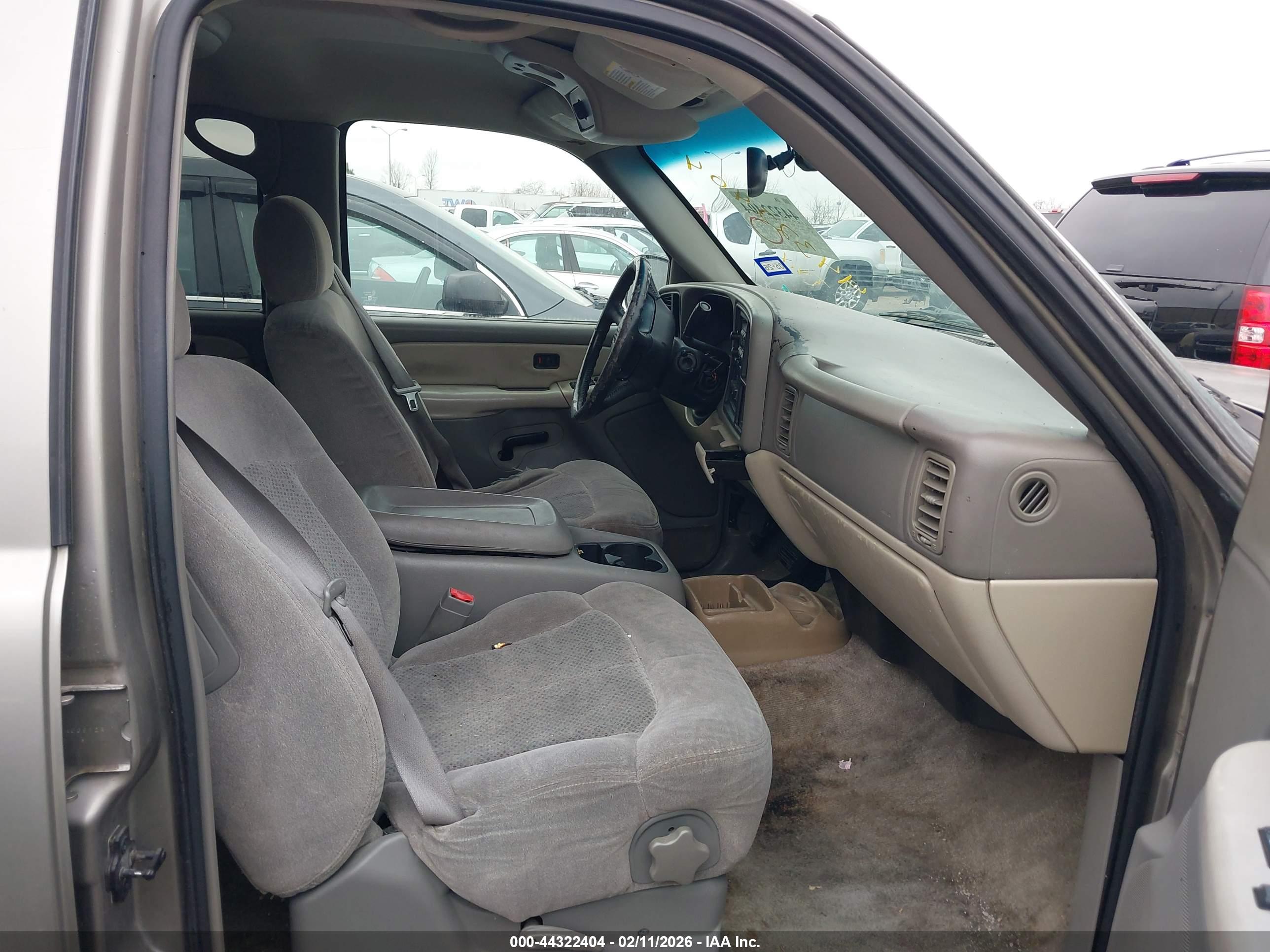 CHEVROLET TAHOE image 5