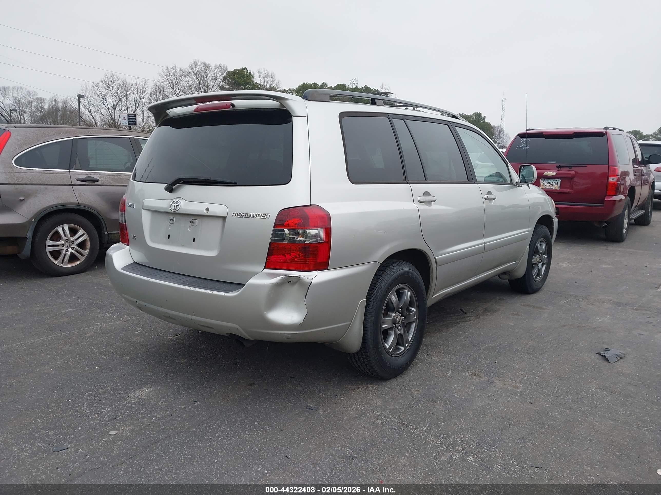 TOYOTA HIGHLANDER image 4