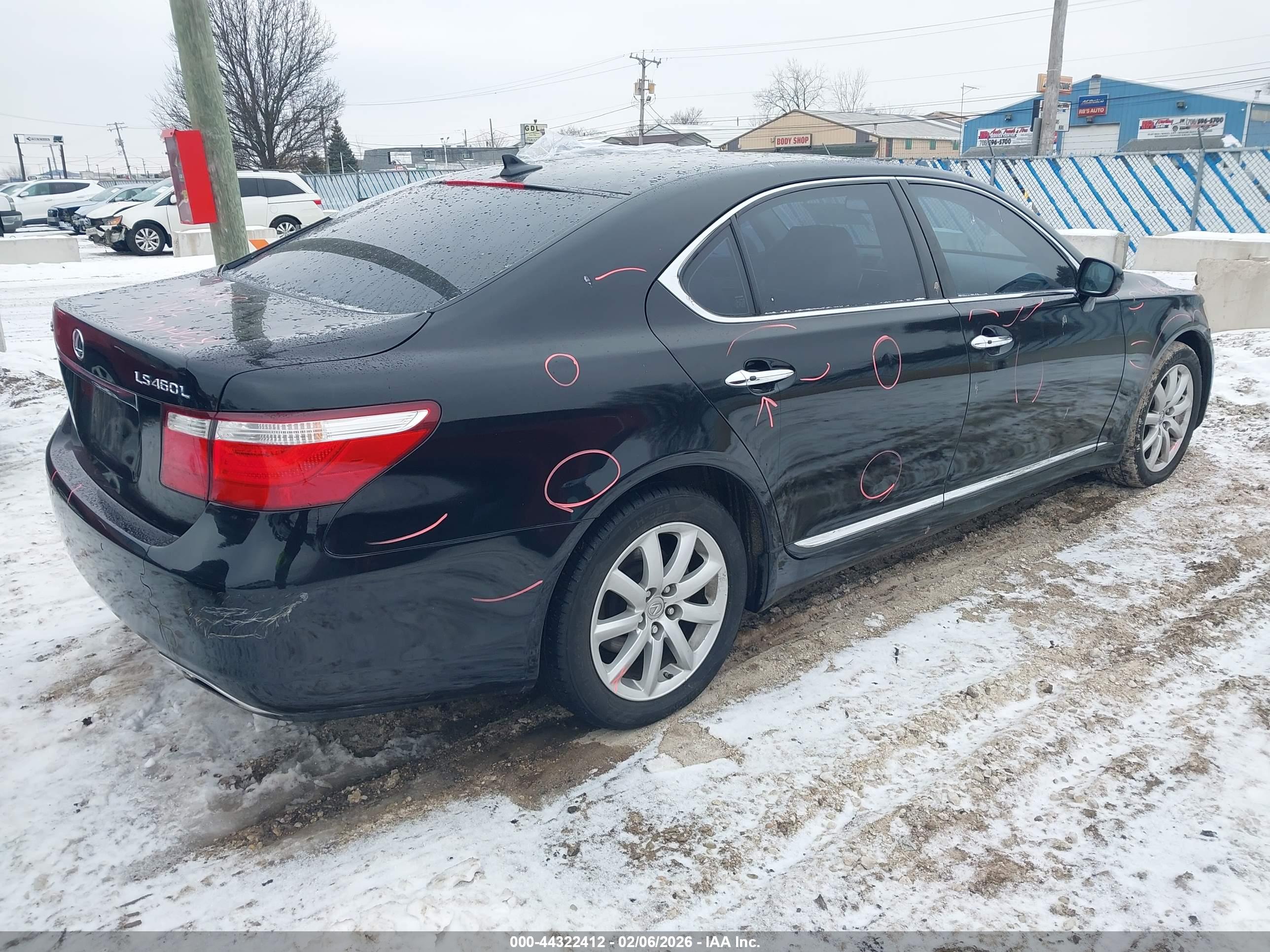 LEXUS LS image 4