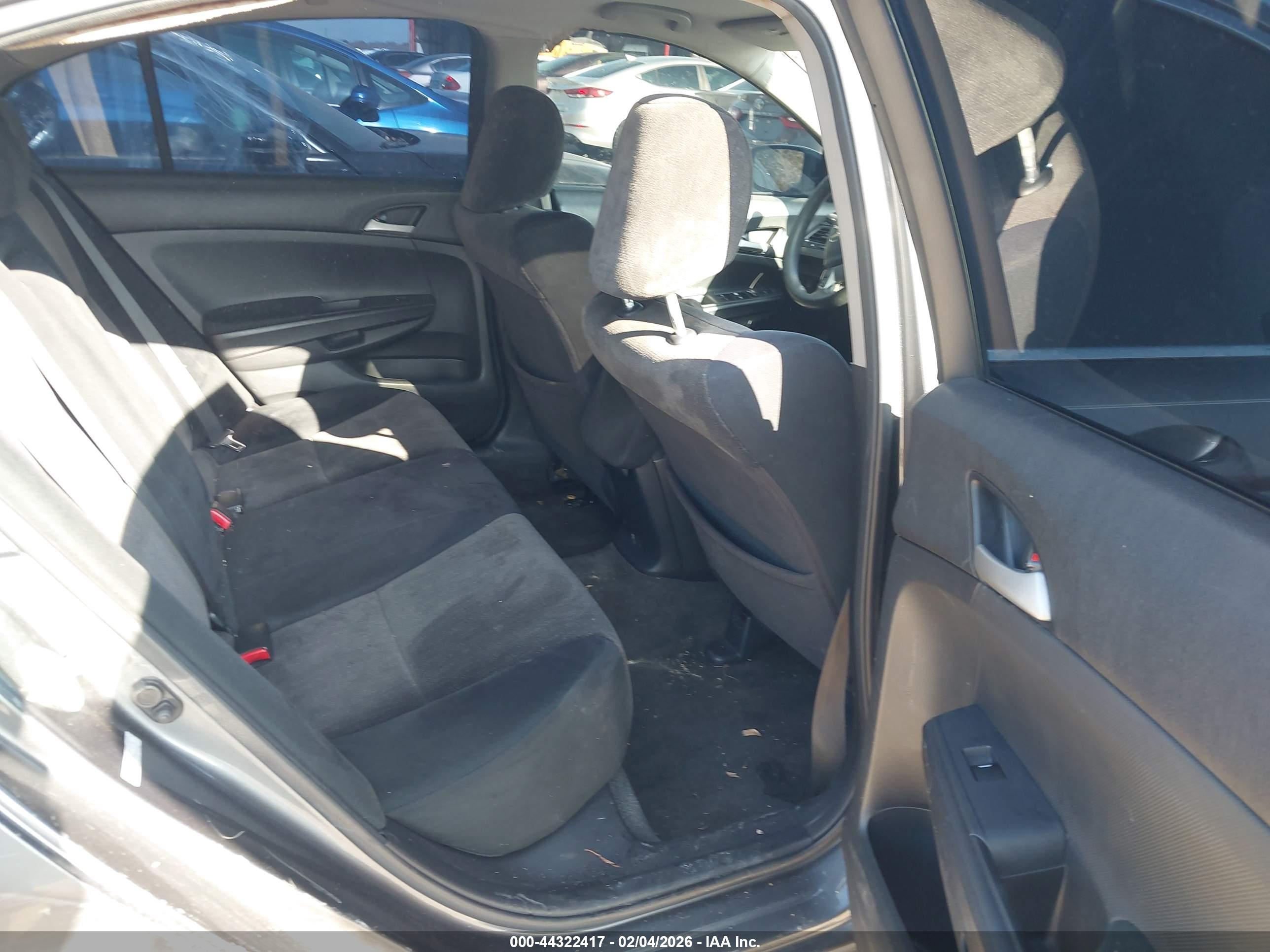 HONDA ACCORD image 8