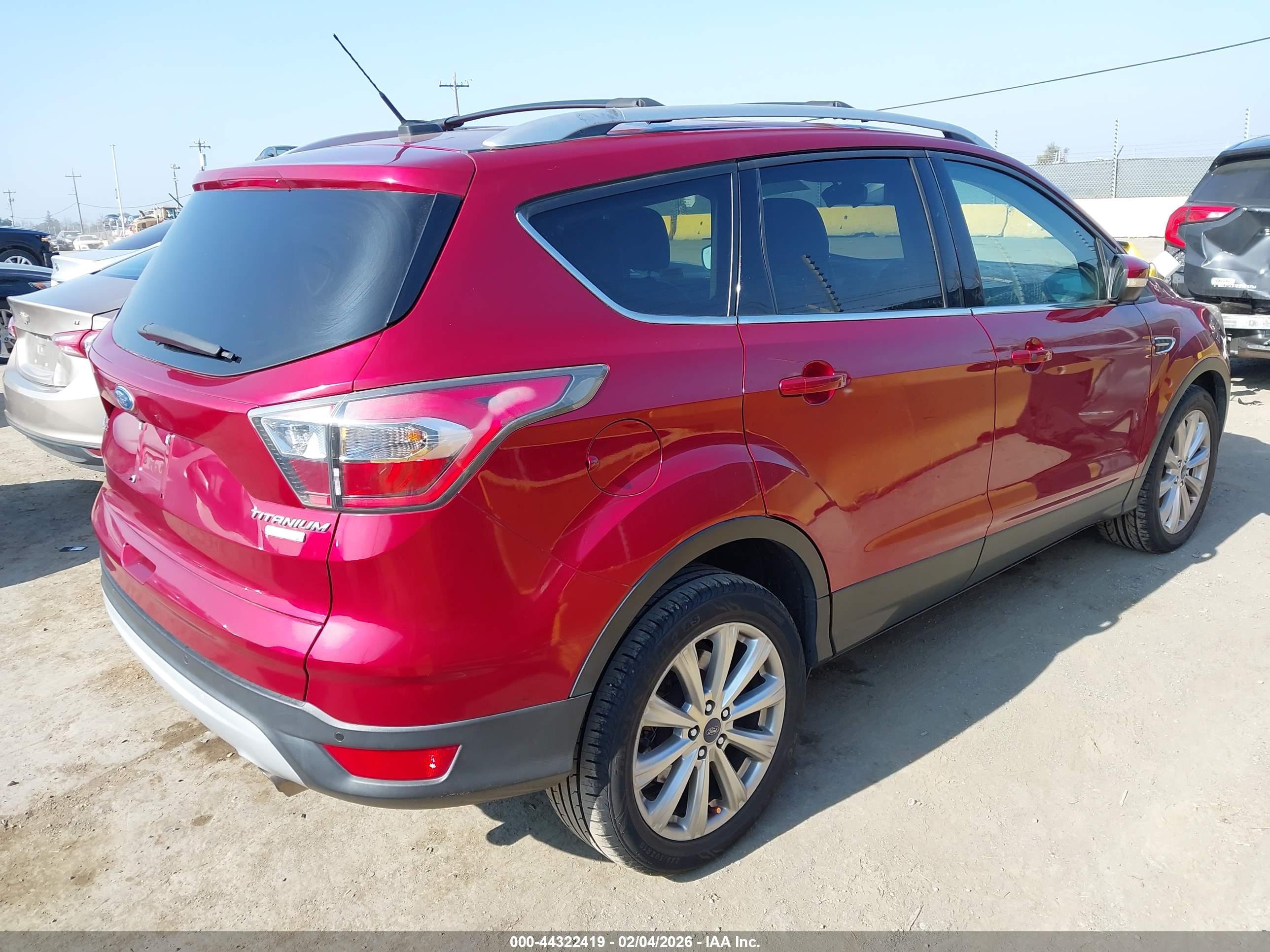 FORD ESCAPE image 4