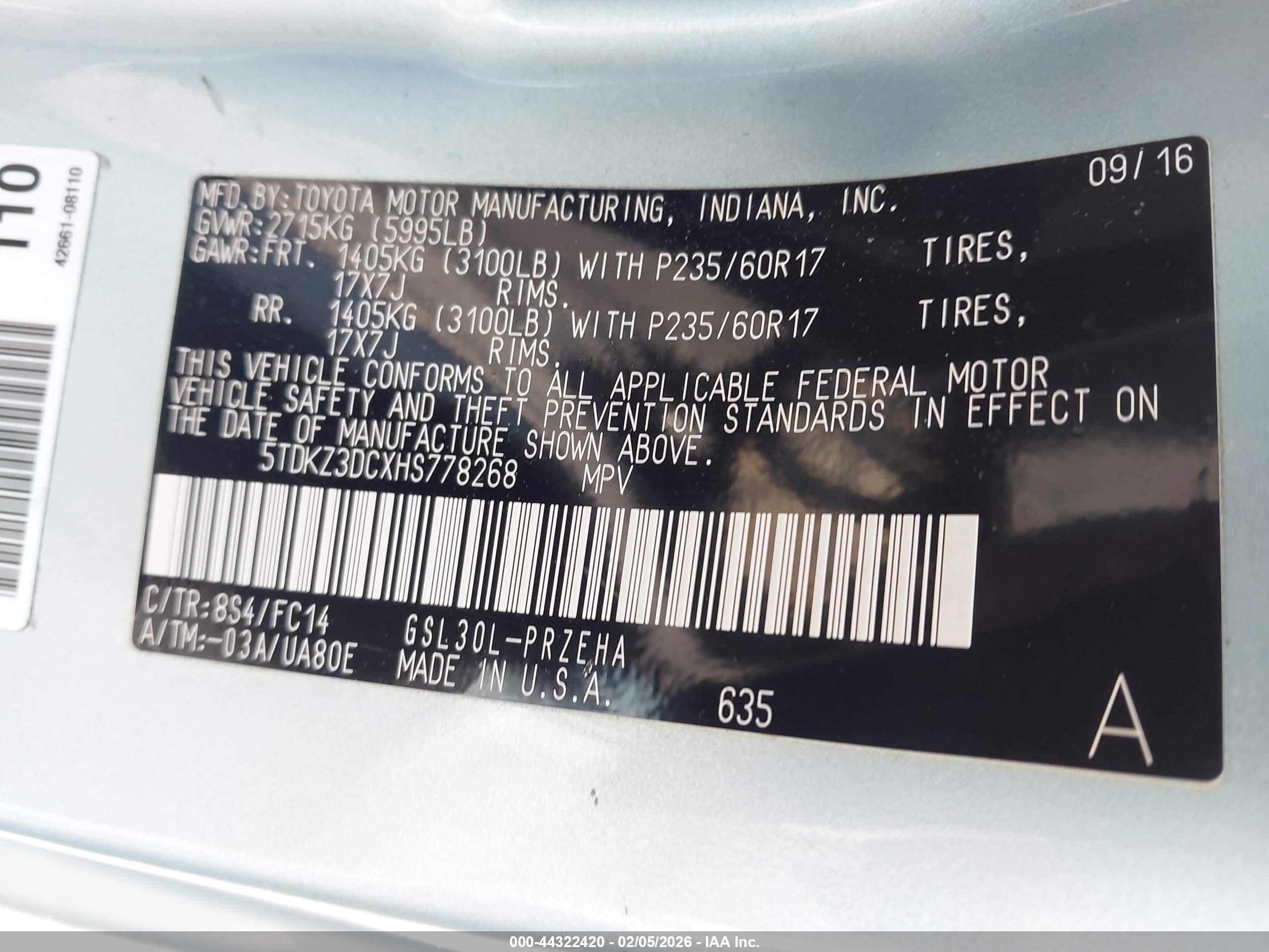 TOYOTA SIENNA image 9