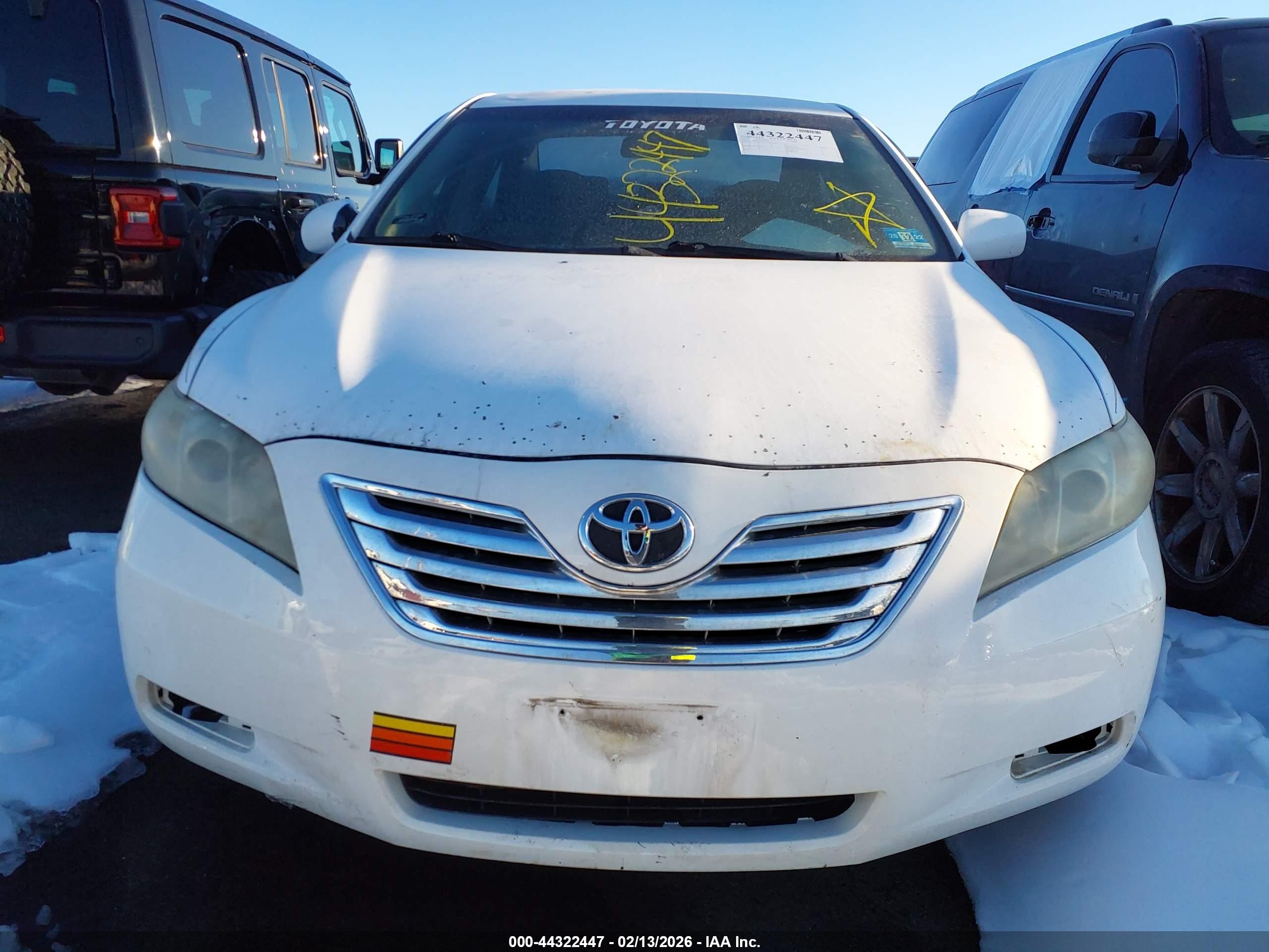 TOYOTA CAMRY image 6