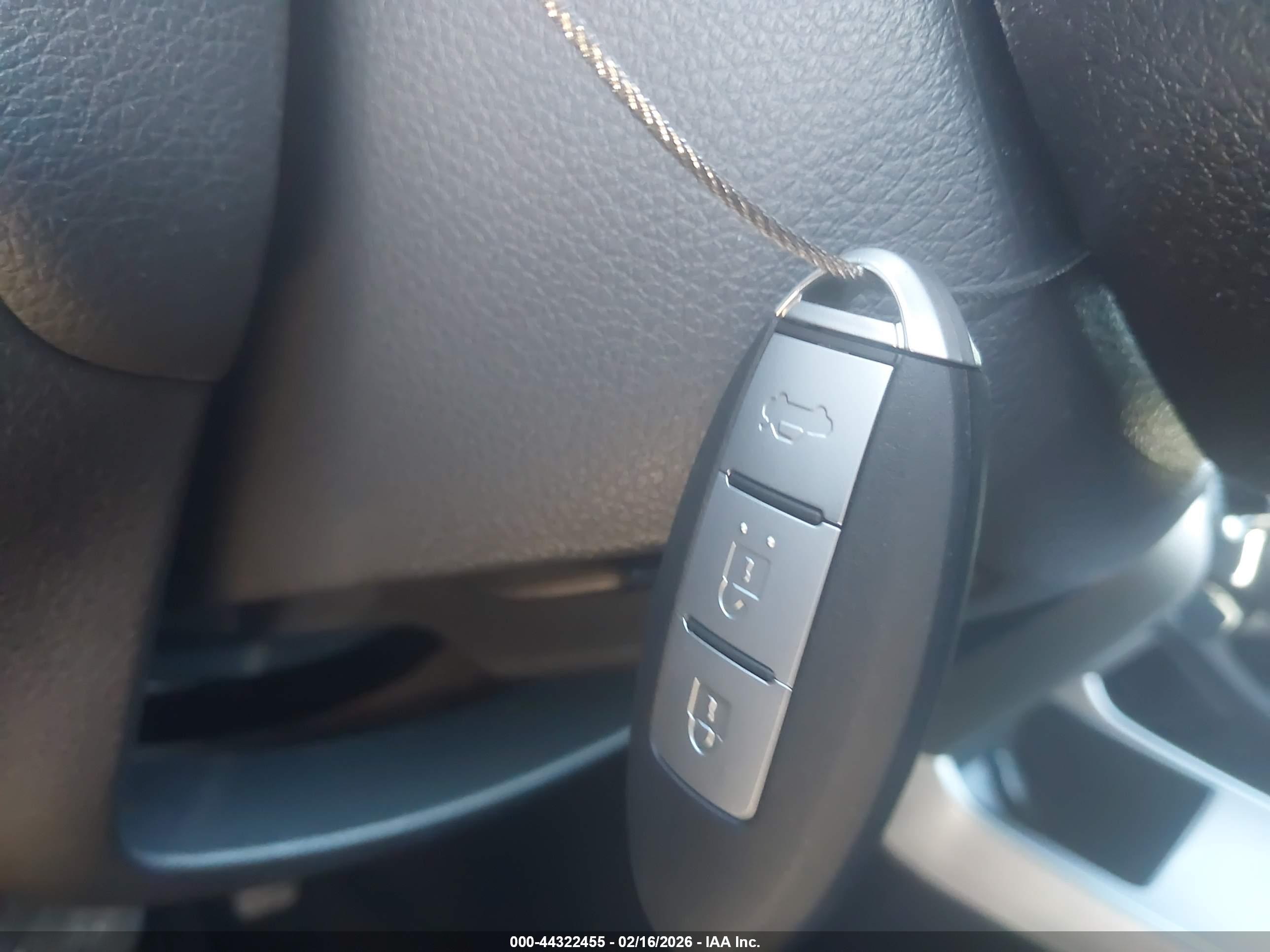 NISSAN ALTIMA image 11