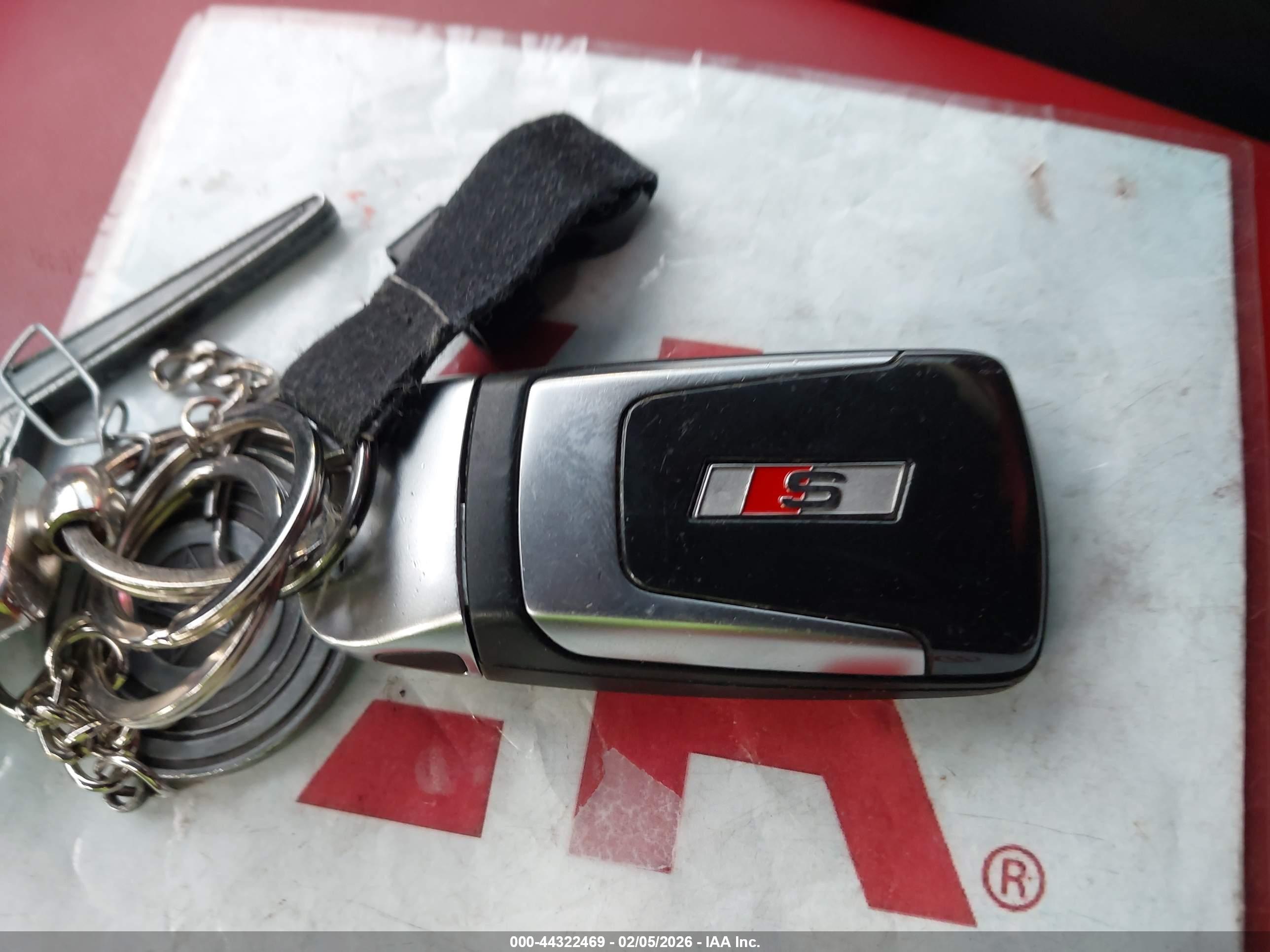 AUDI S5 image 11