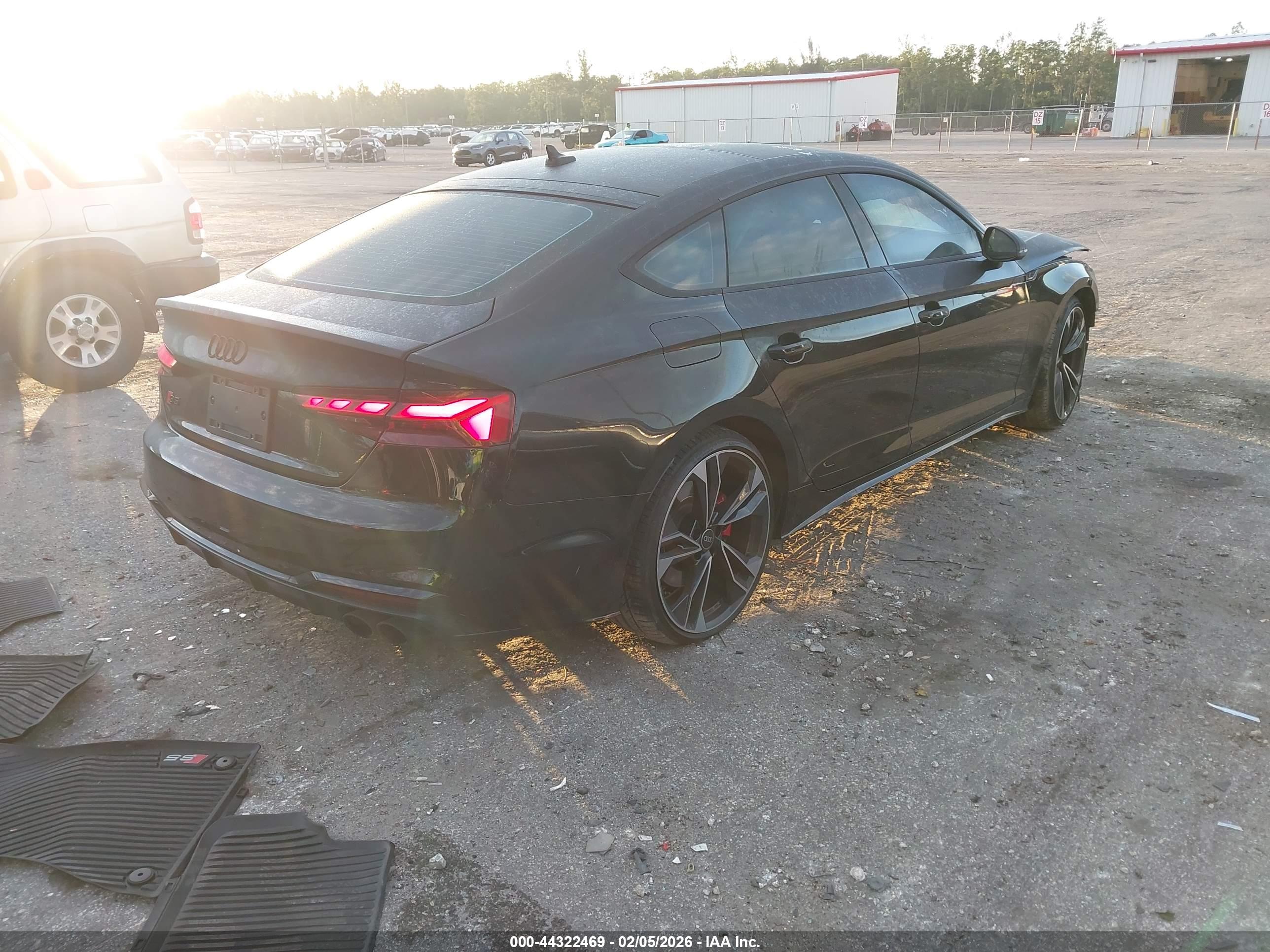 AUDI S5 image 4