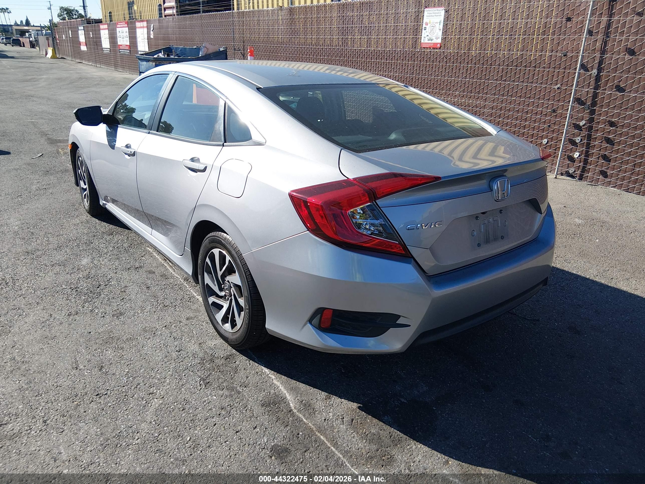 HONDA CIVIC image 3