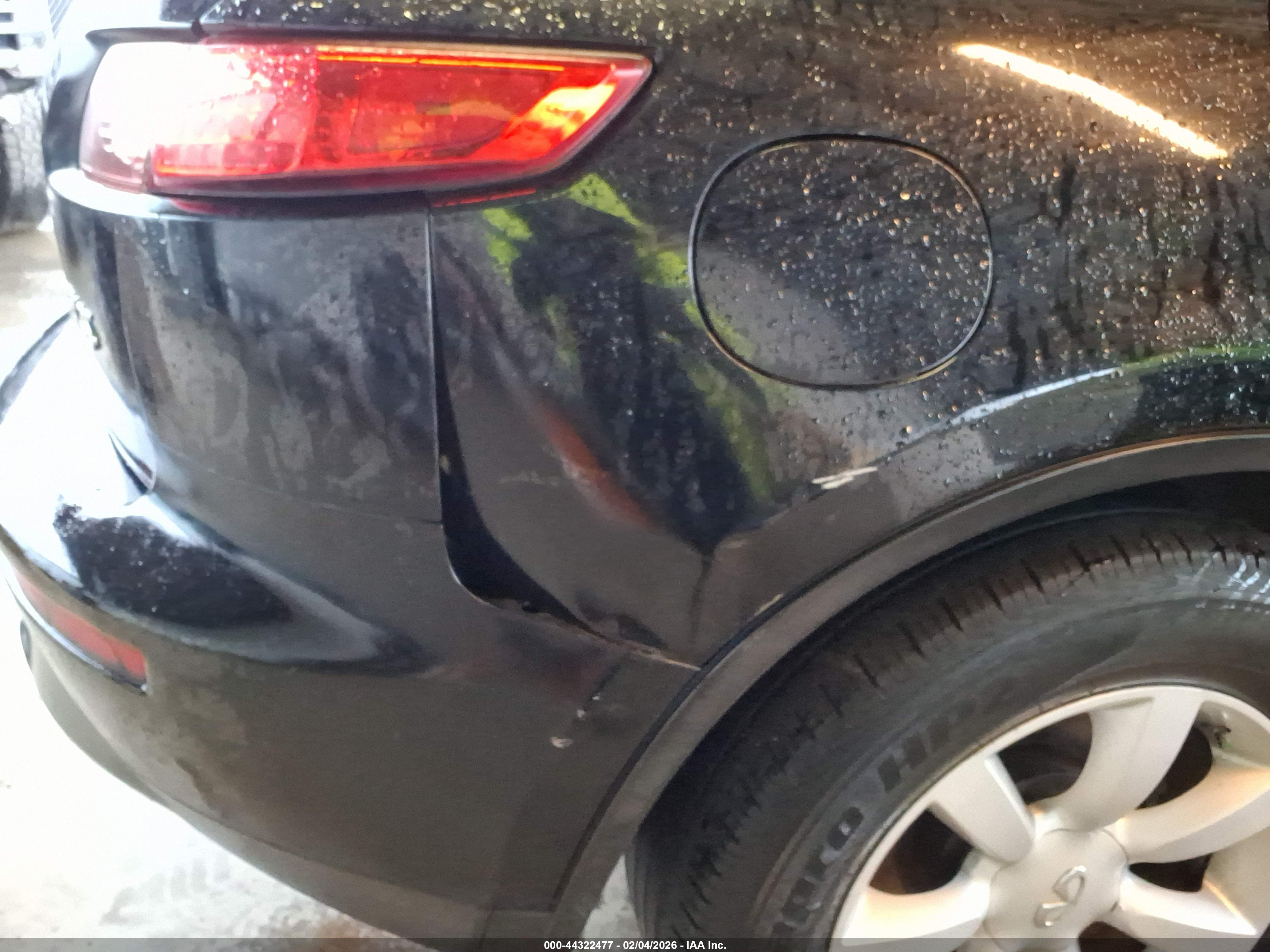 INFINITI FX35 image 6