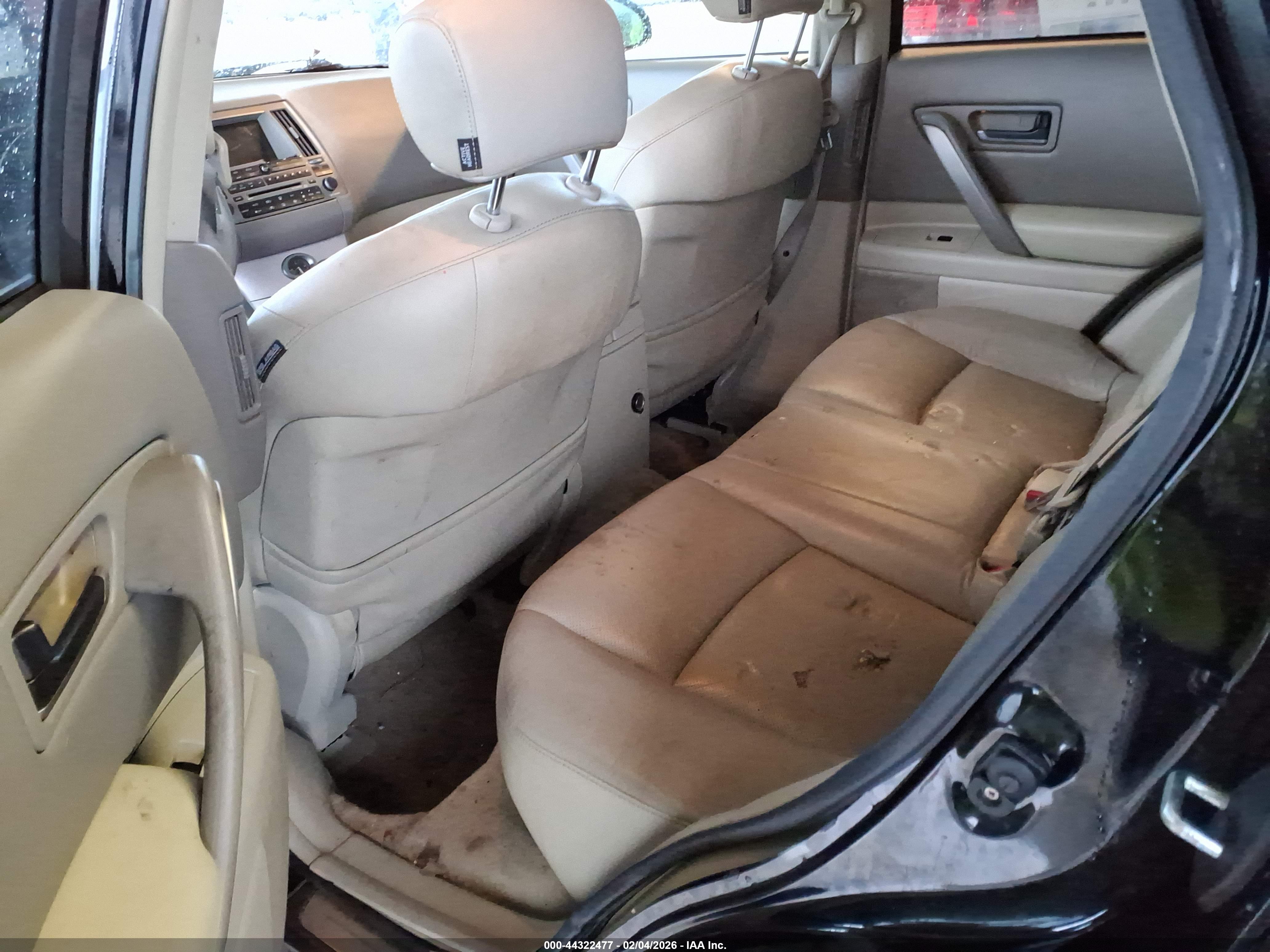INFINITI FX35 image 8