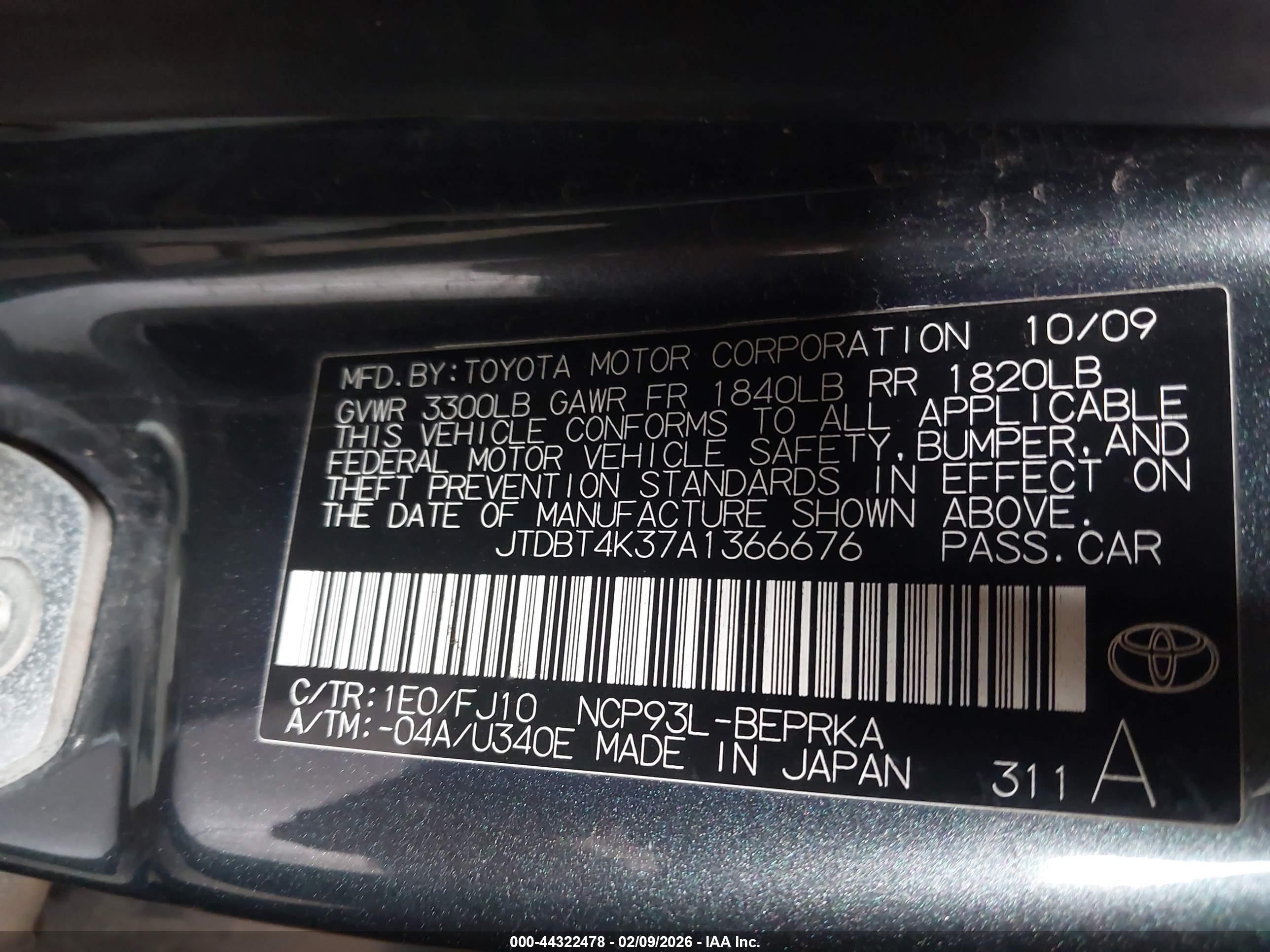 TOYOTA YARIS image 9