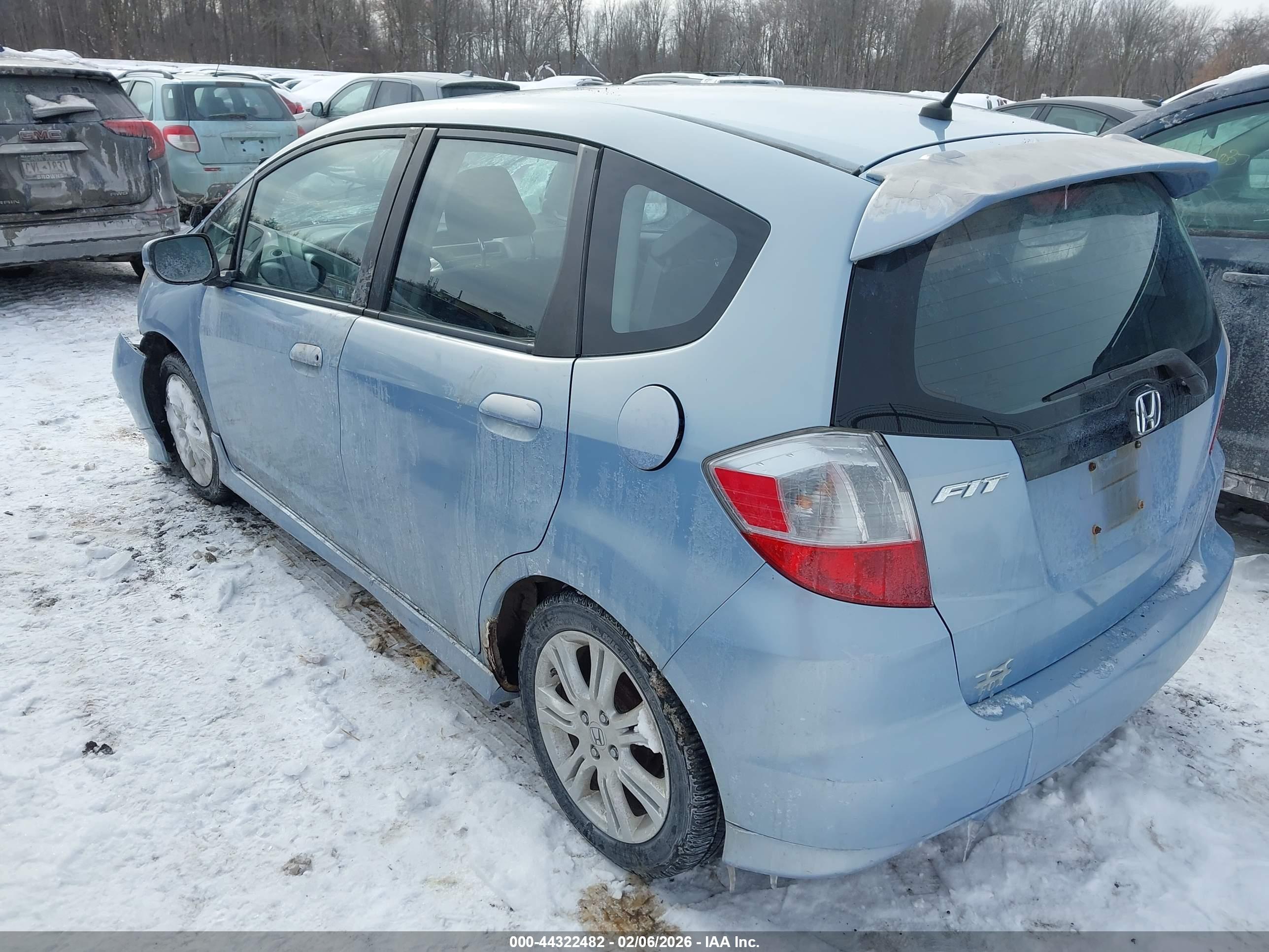 HONDA FIT image 3