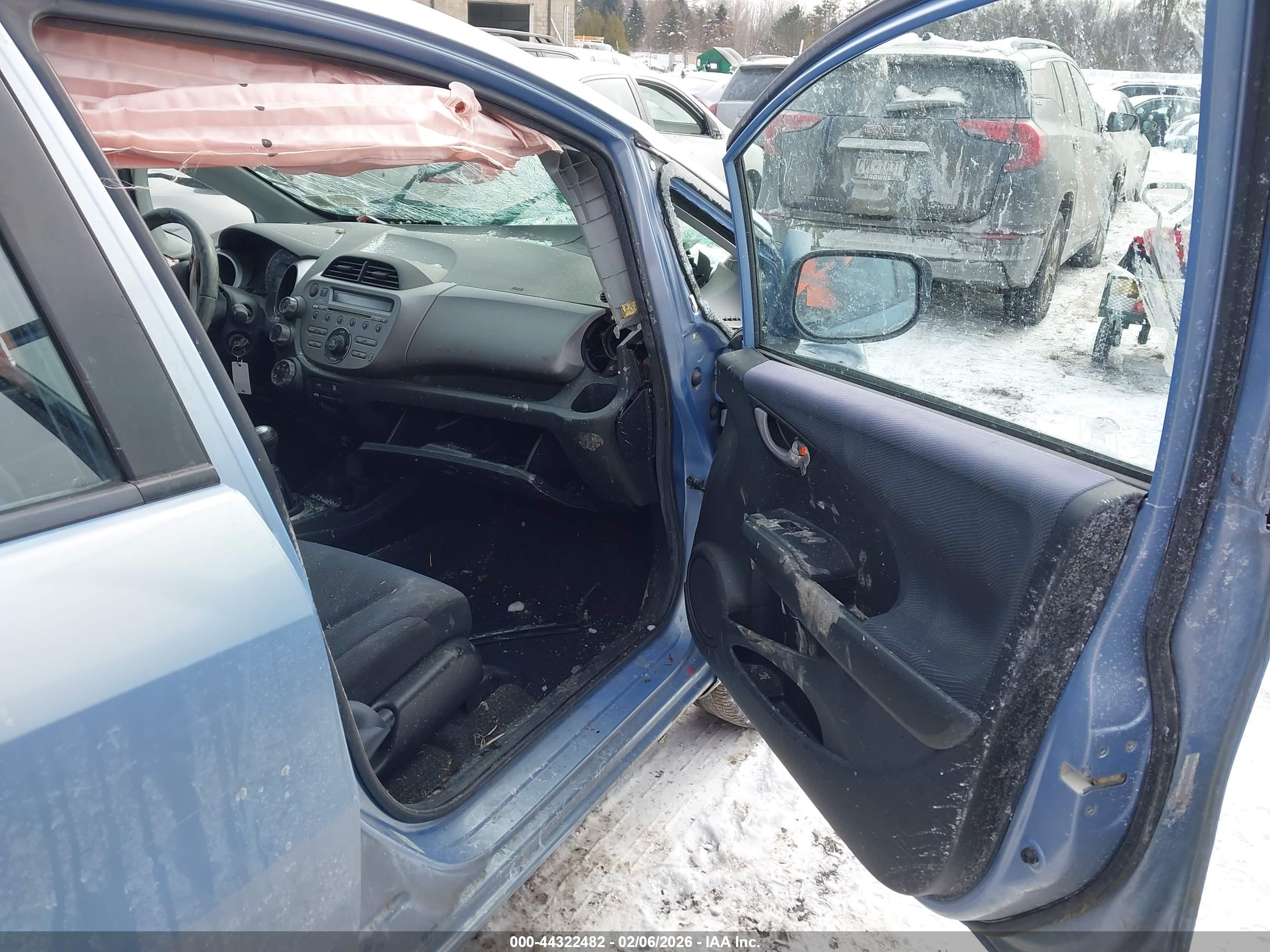 HONDA FIT image 5