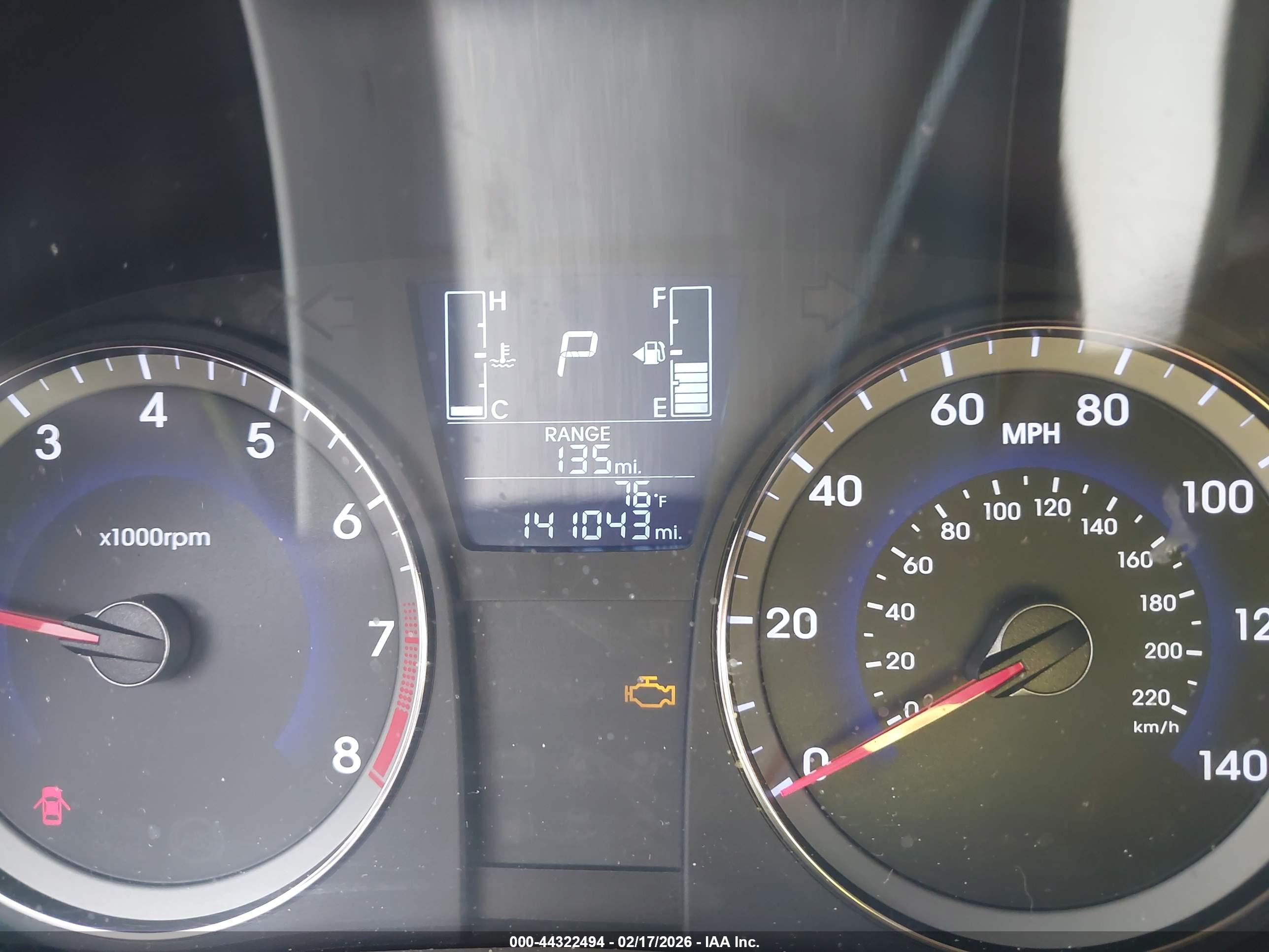 HYUNDAI ACCENT image 7