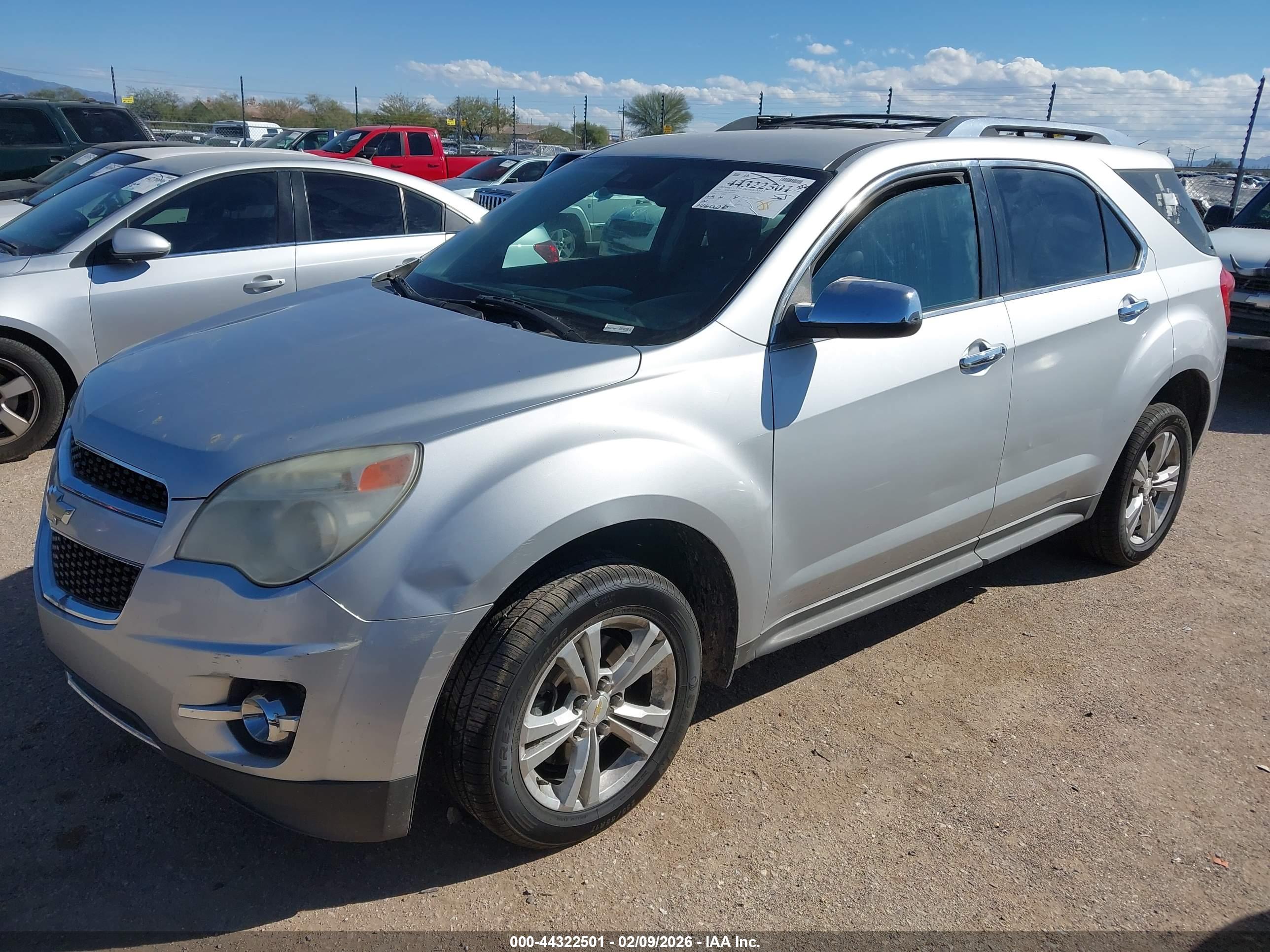 CHEVROLET EQUINOX image 2