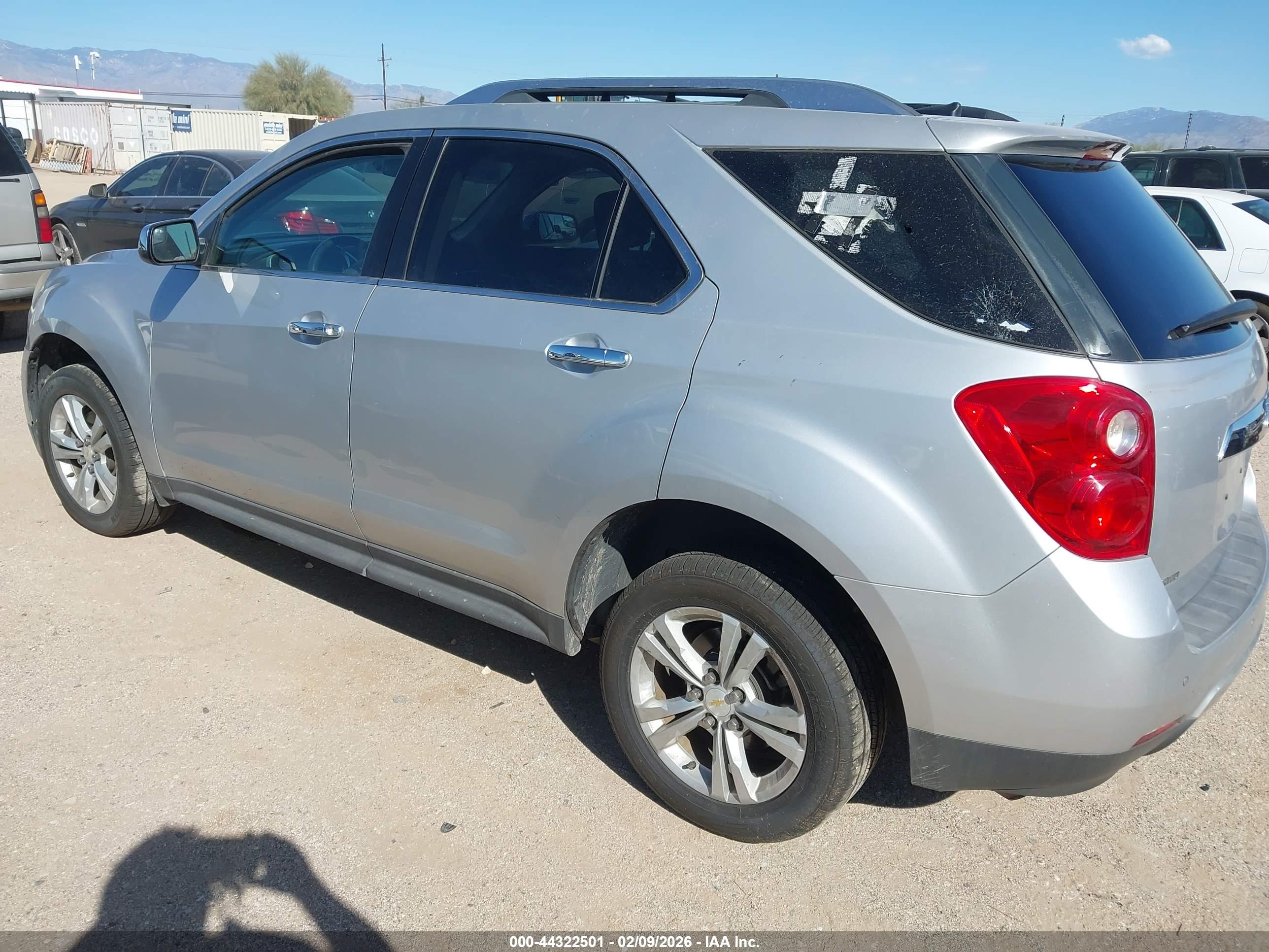 CHEVROLET EQUINOX image 3