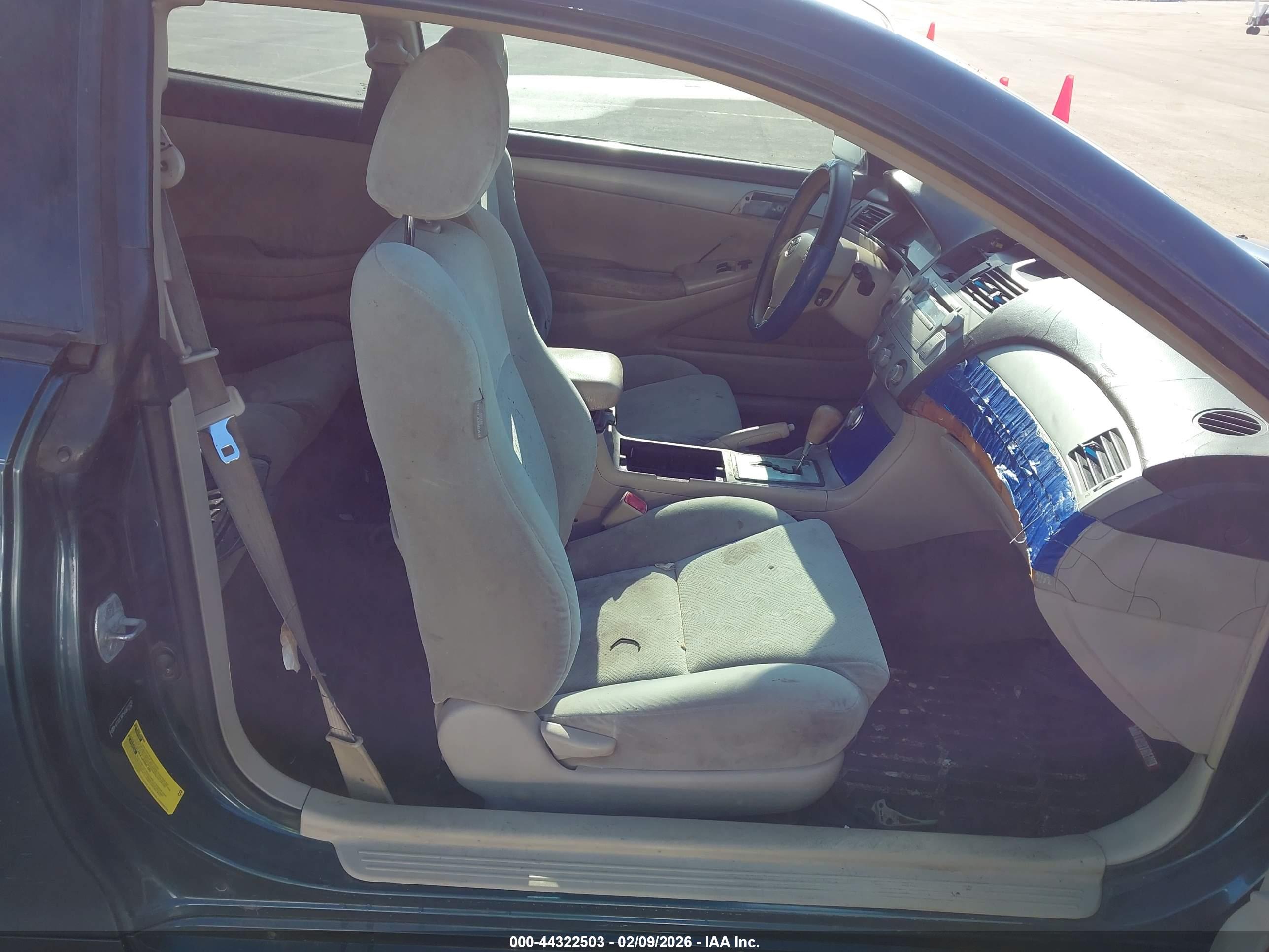 TOYOTA CAMRY image 5