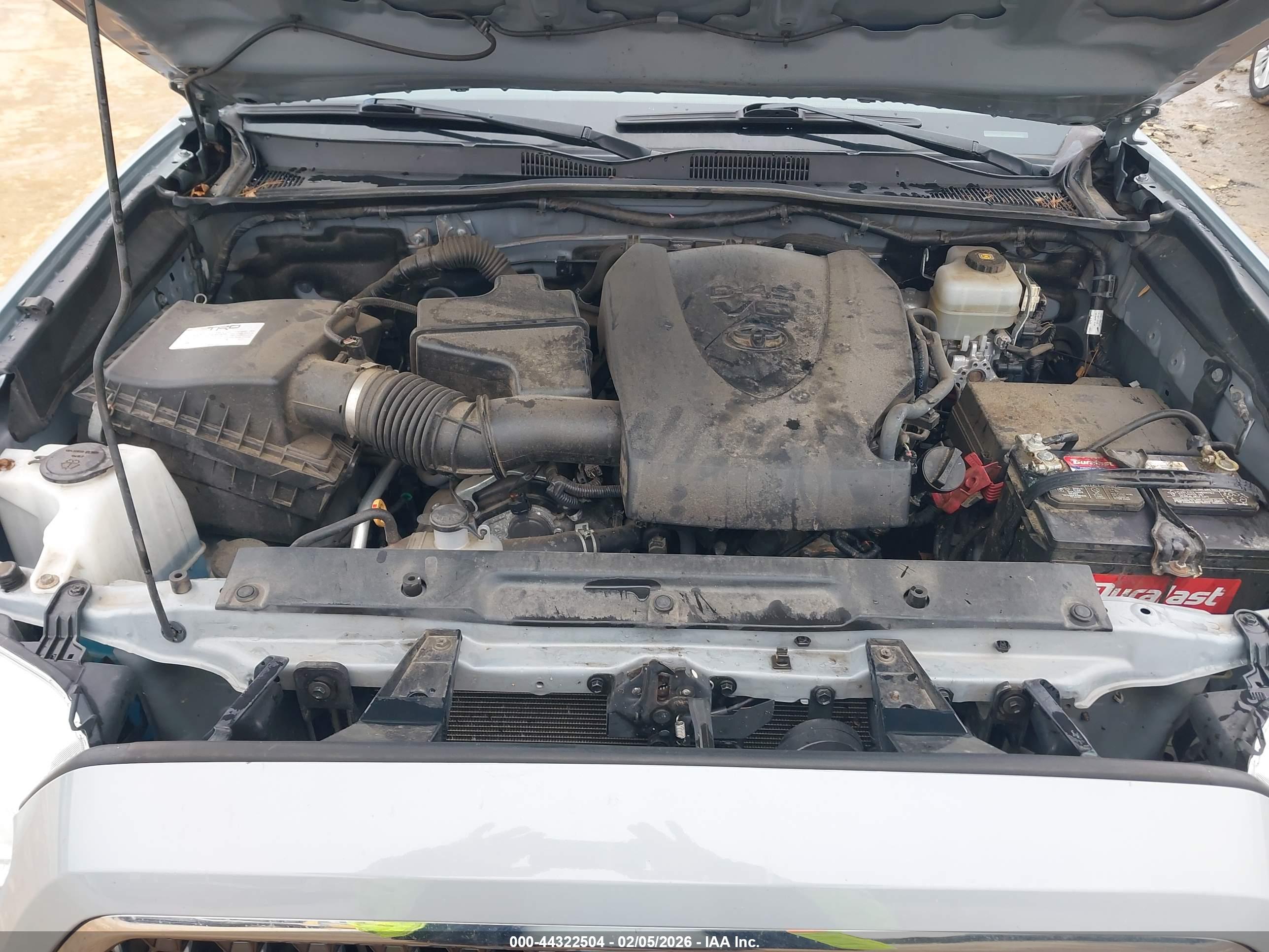 TOYOTA TACOMA image 10