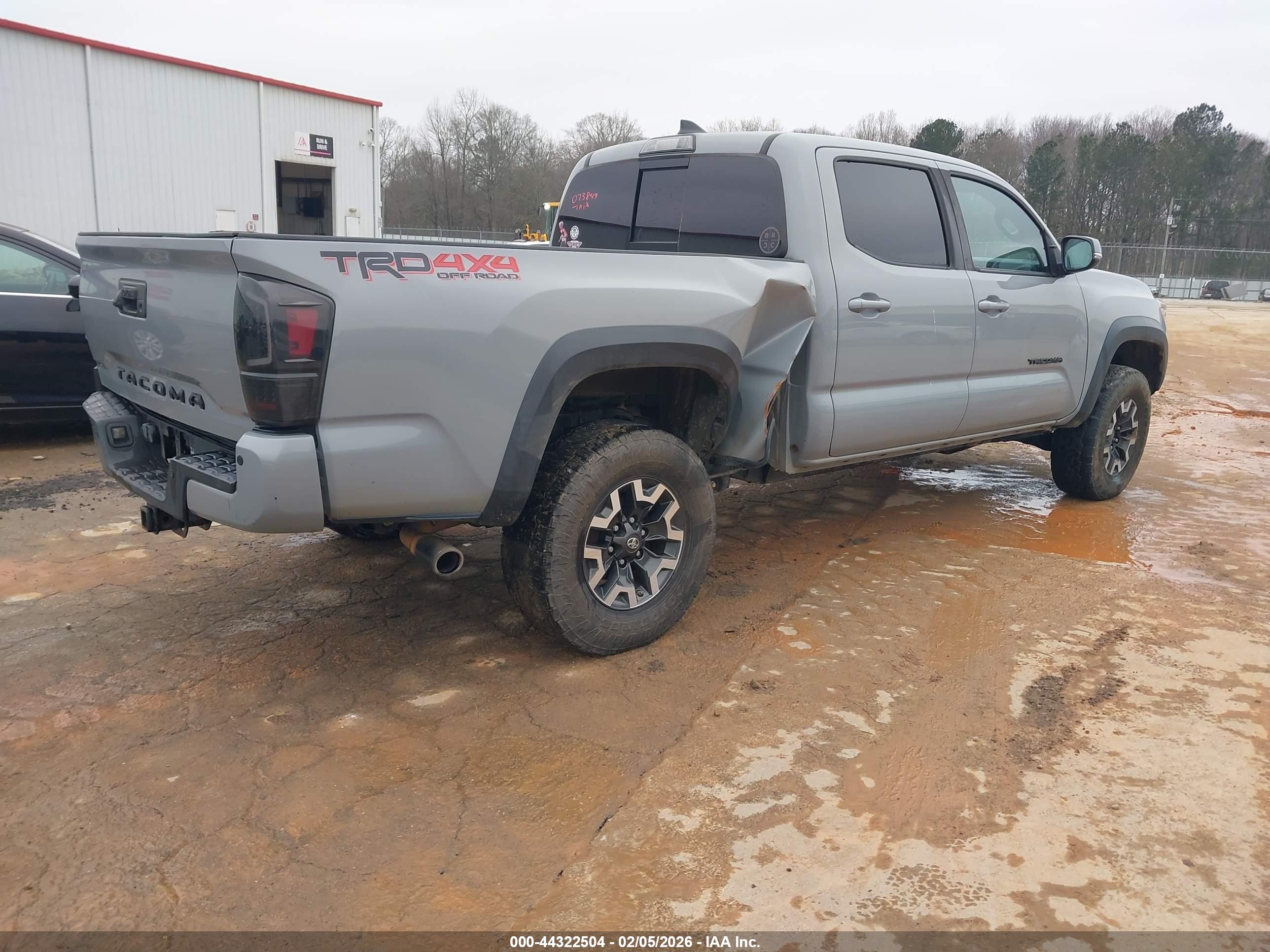TOYOTA TACOMA image 4