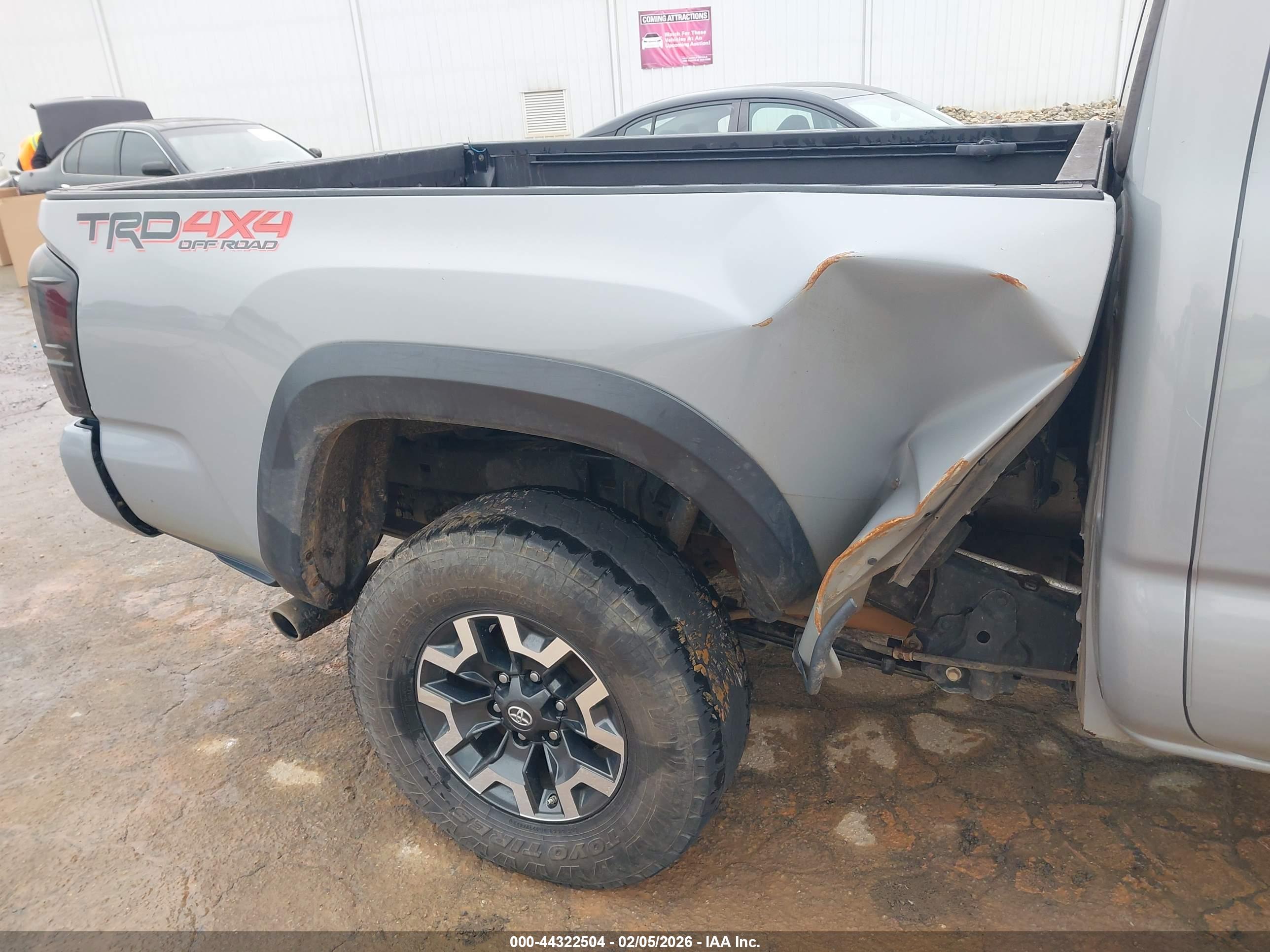 TOYOTA TACOMA image 6