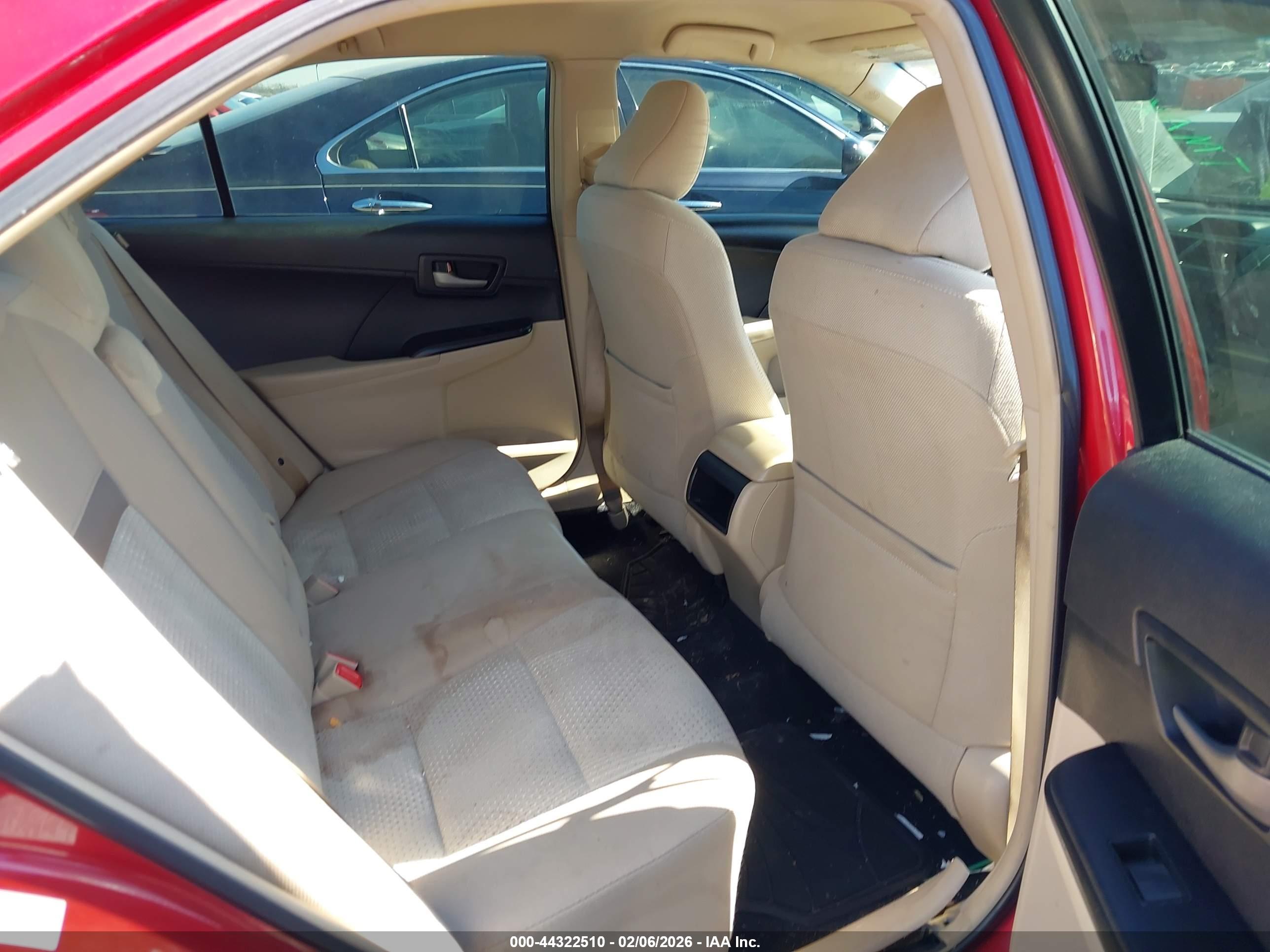 TOYOTA CAMRY image 8