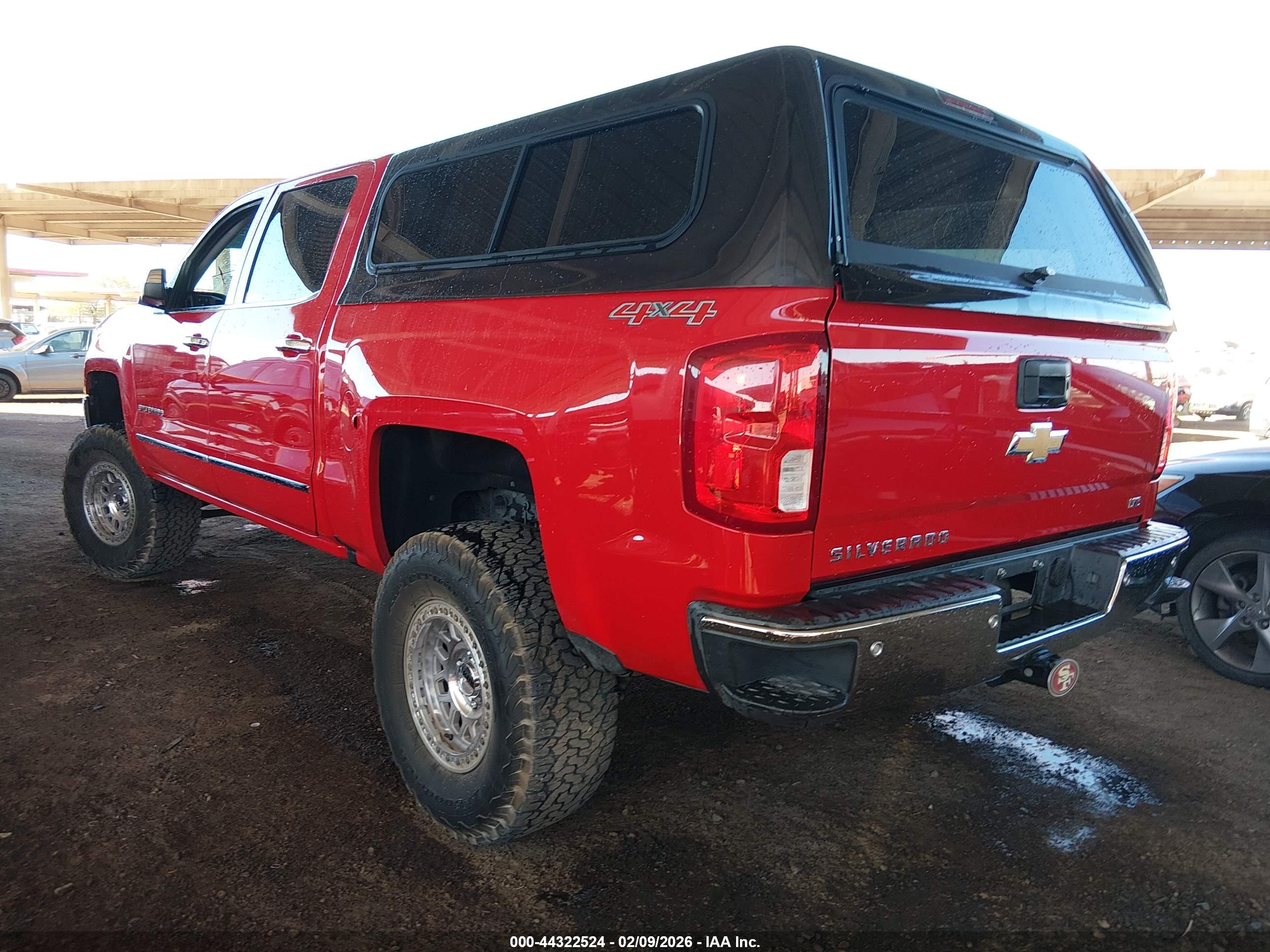 CHEVROLET SILVERADO image 3