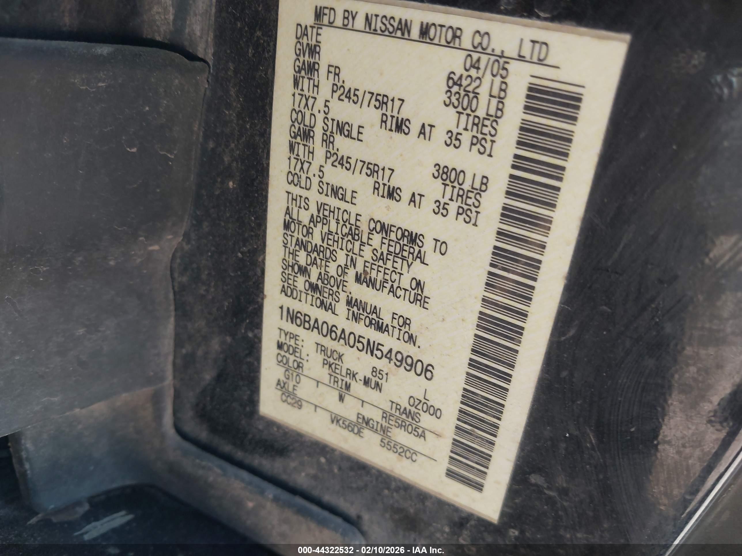 NISSAN TITAN image 9