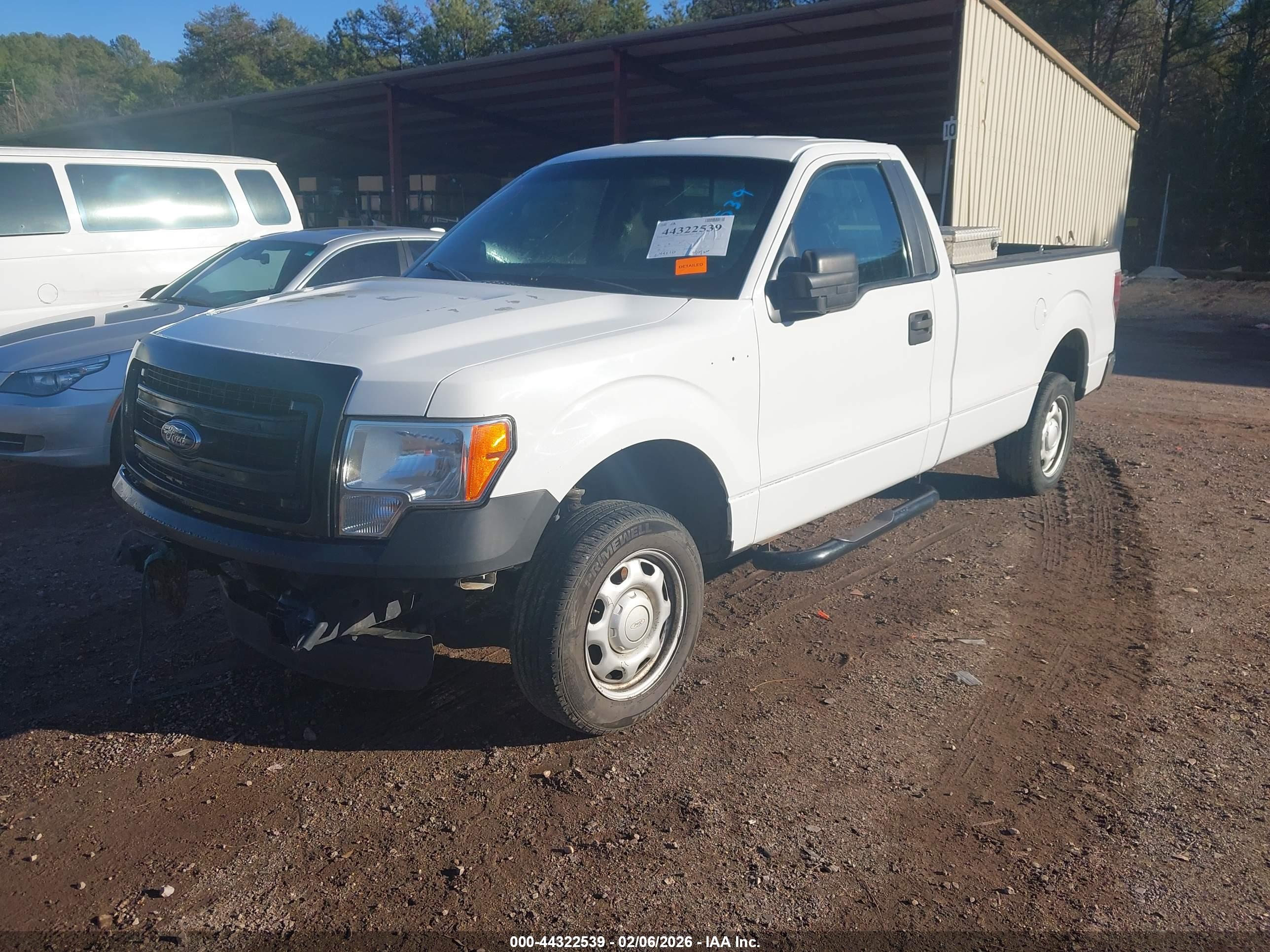 FORD F-150 image 2