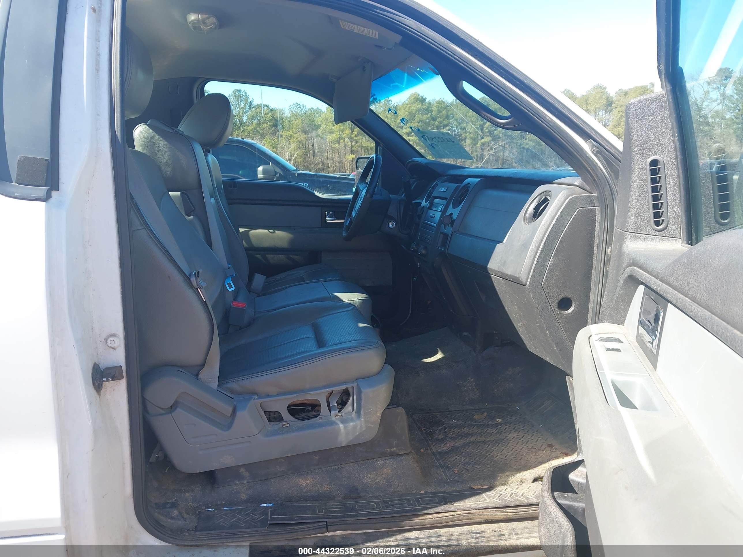 FORD F-150 image 5