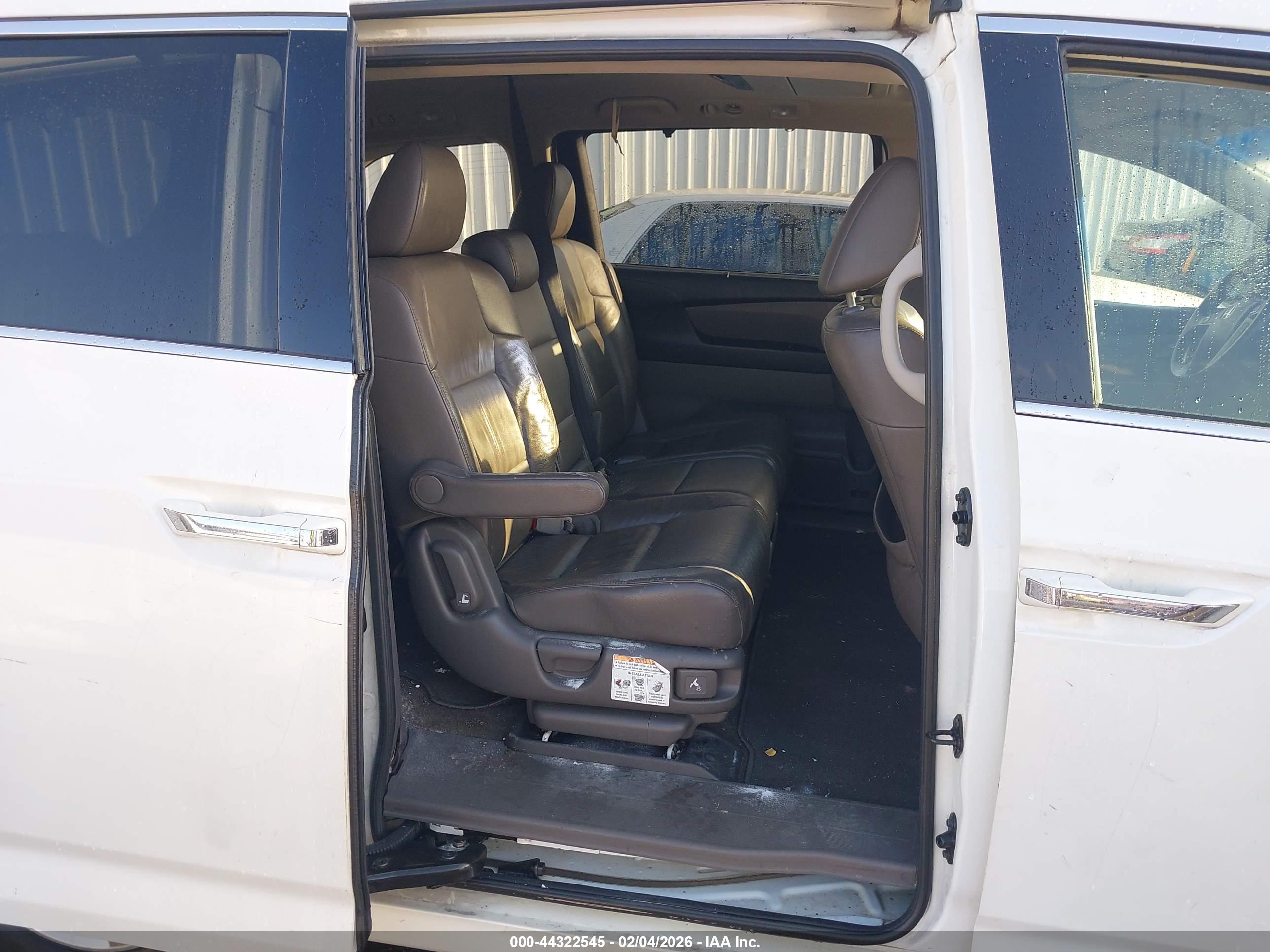 HONDA ODYSSEY image 8